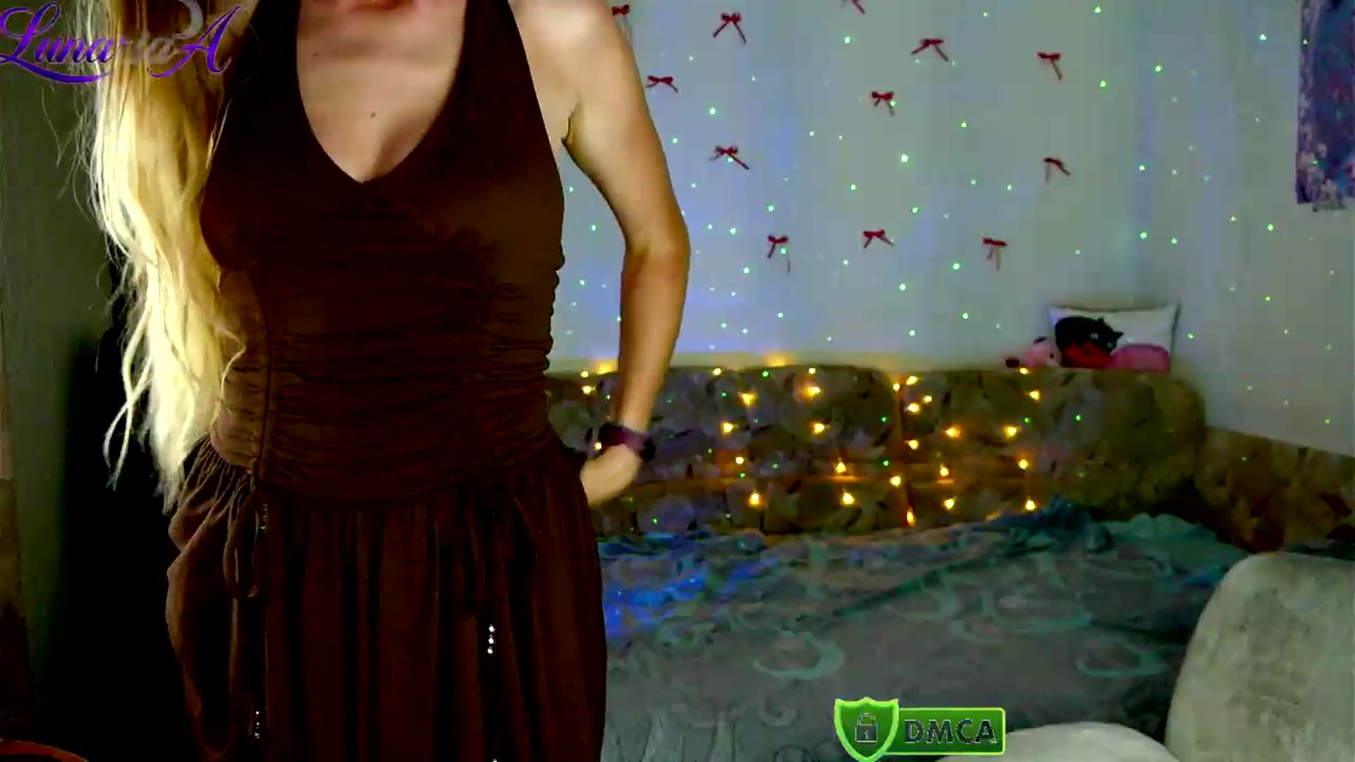 Gallery image thumbnail from Lunaria_a's myfreecams stream on, 08/27/2026, 12:09 image 11 of 20