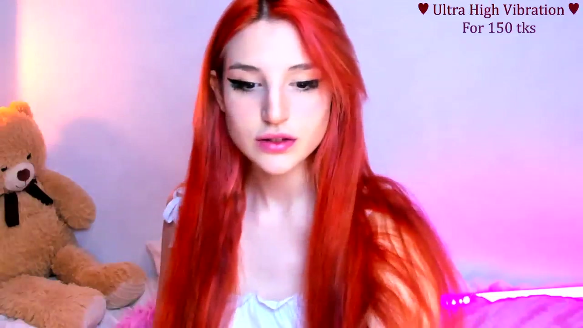 Gallery image thumbnail from Lunatale's myfreecams stream on, 01/24/2024, 16:28 image 5 of 20