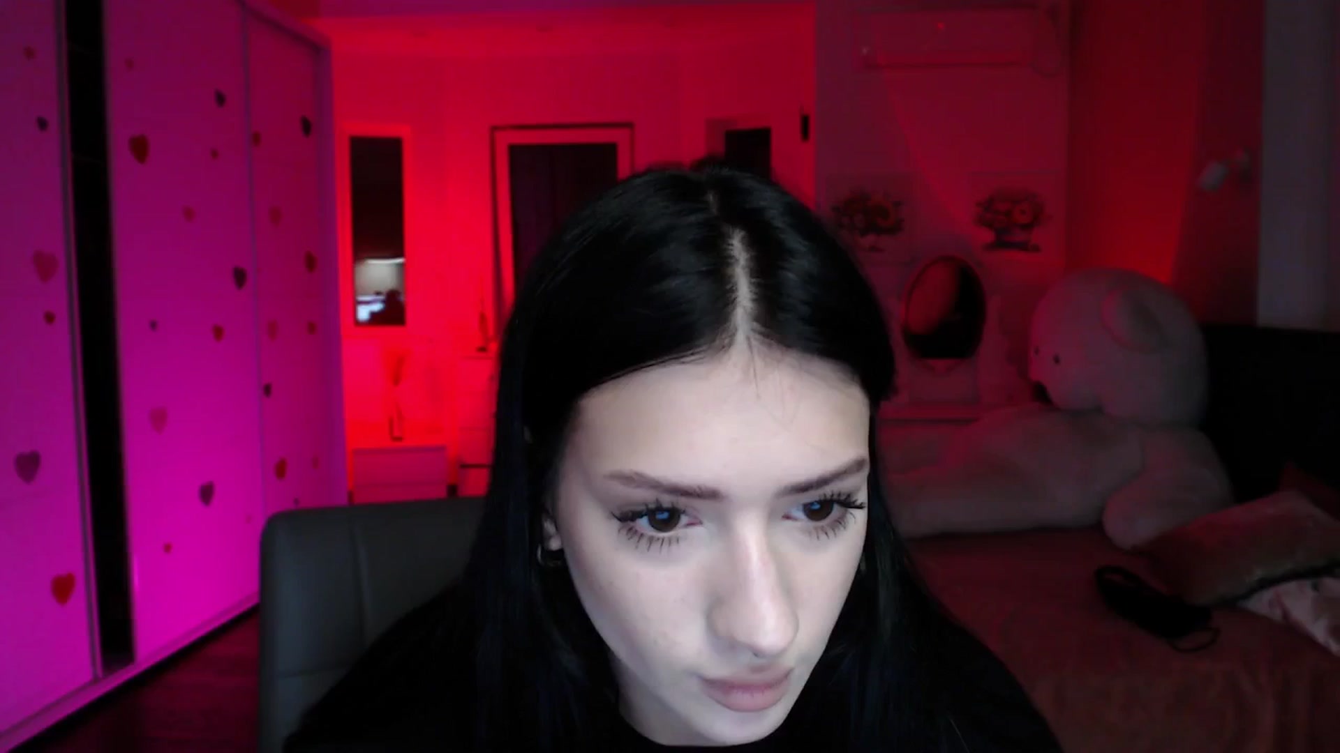 Gallery image thumbnail from Luness's myfreecams stream on, 08/22/2025, 10:45 image 9 of 20