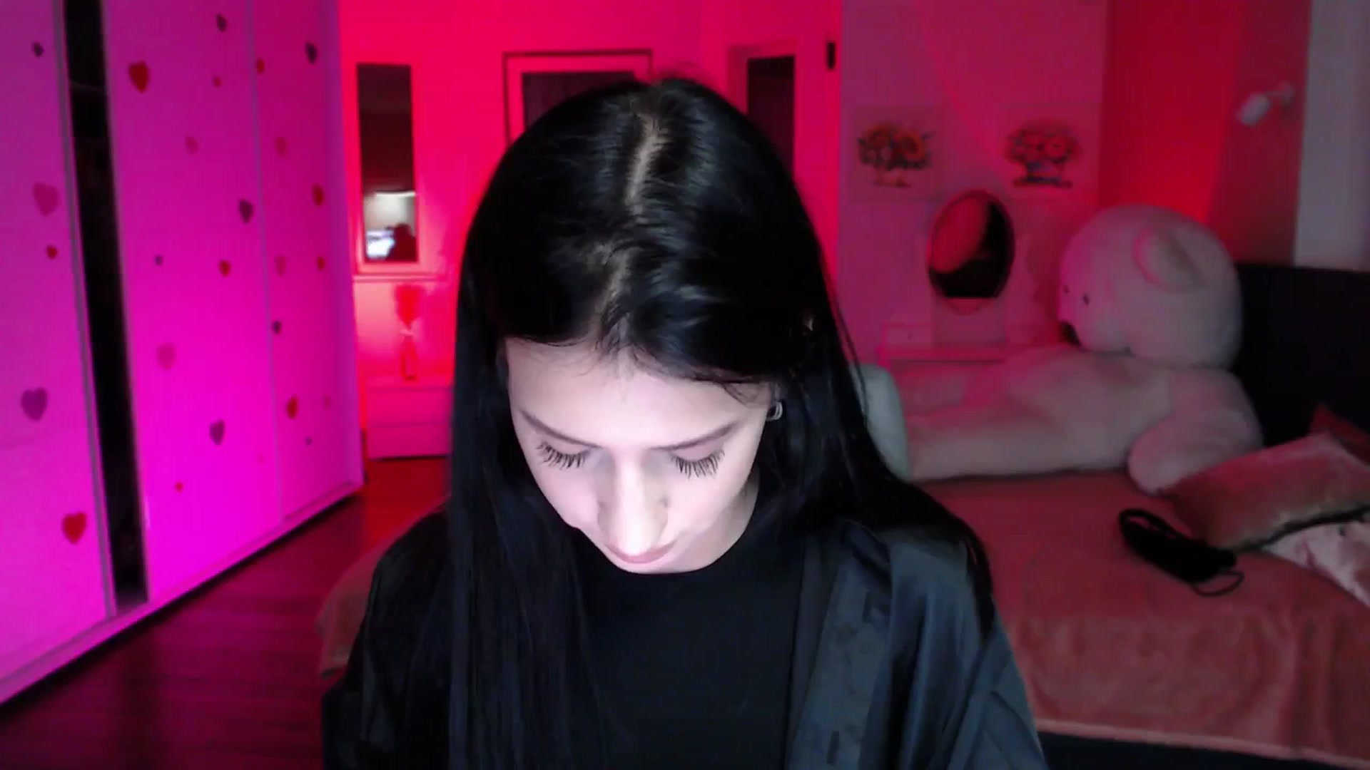 Gallery image thumbnail from Luness's myfreecams stream on, 08/22/2025, 10:45 image 3 of 20
