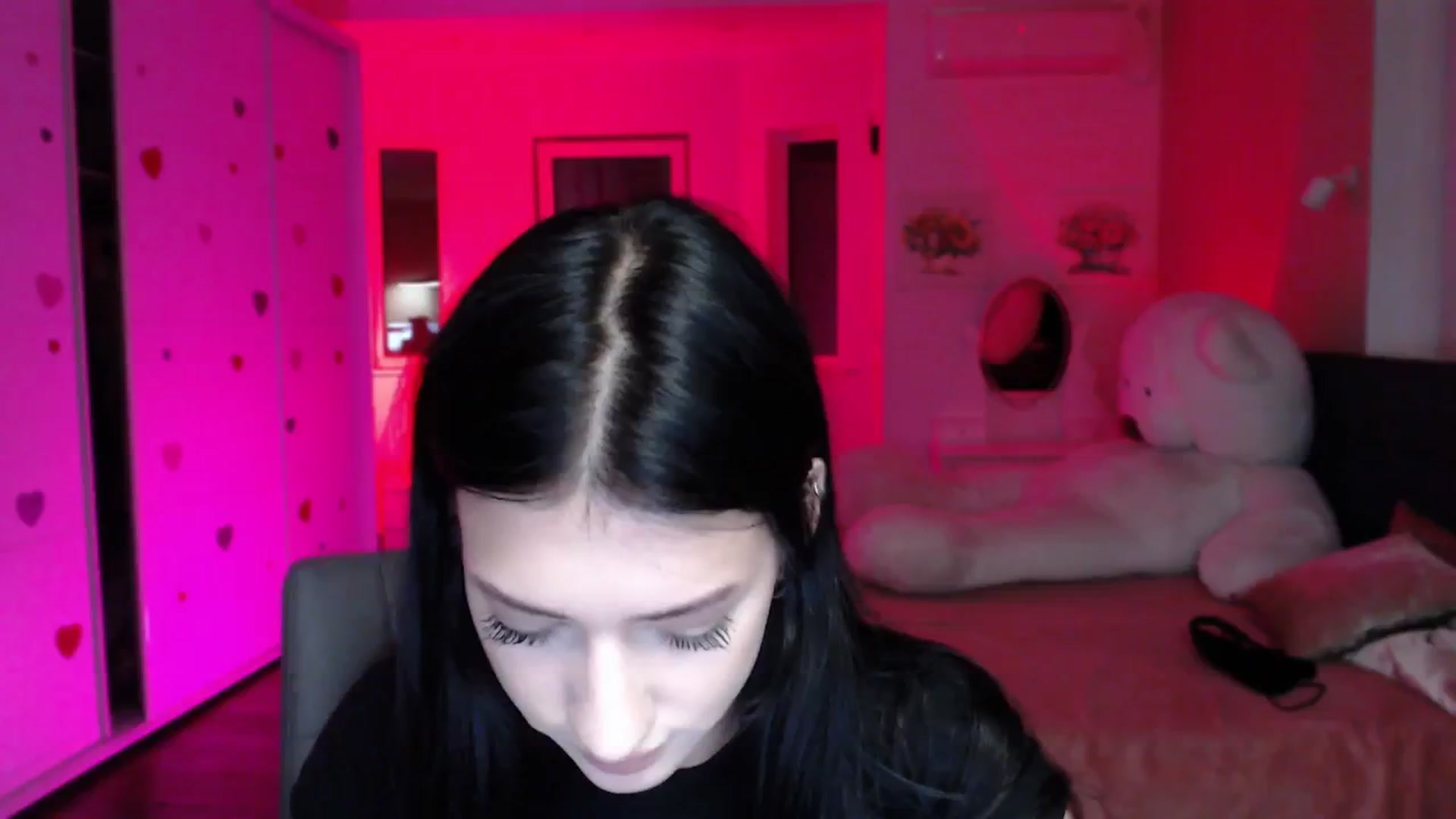 Gallery image thumbnail from Luness's myfreecams stream on, 08/22/2025, 10:45 image 8 of 20