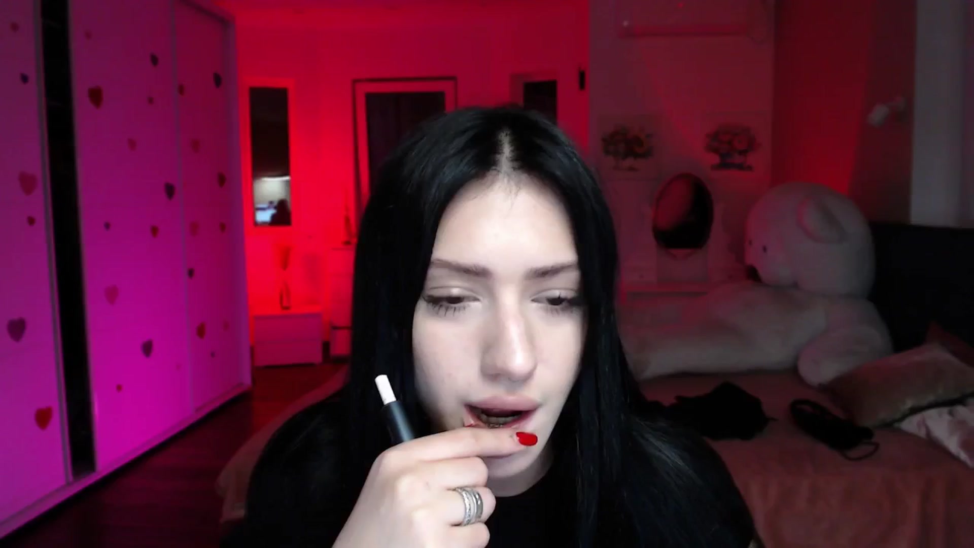 Gallery image thumbnail from Luness's myfreecams stream on, 08/22/2025, 12:27 image 1 of 20