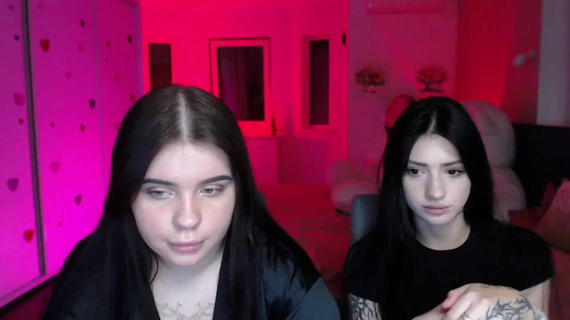 Gallery image thumbnail from Luness's myfreecams stream on, 08/22/2025, 12:27 image 3 of 20