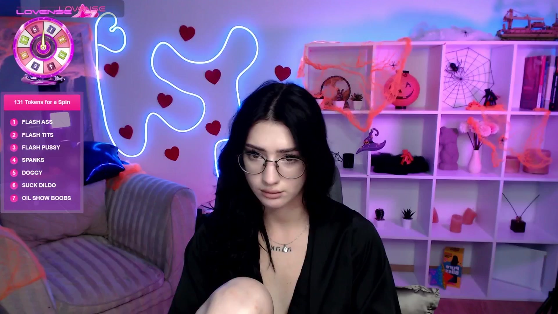 Gallery image thumbnail from Luness's myfreecams stream on, 10/30/2025, 11:20 image 19 of 20