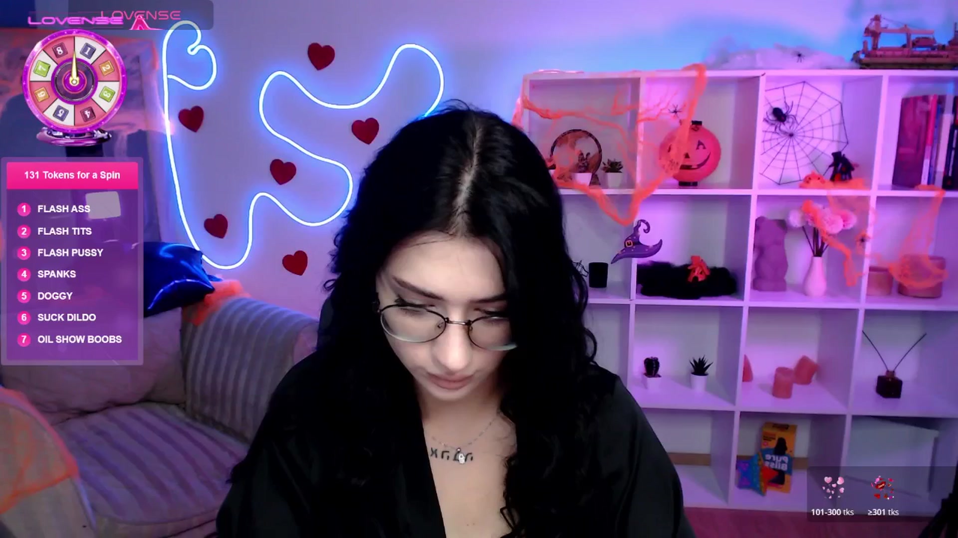 Gallery image thumbnail from Luness's myfreecams stream on, 10/30/2025, 11:20 image 8 of 20