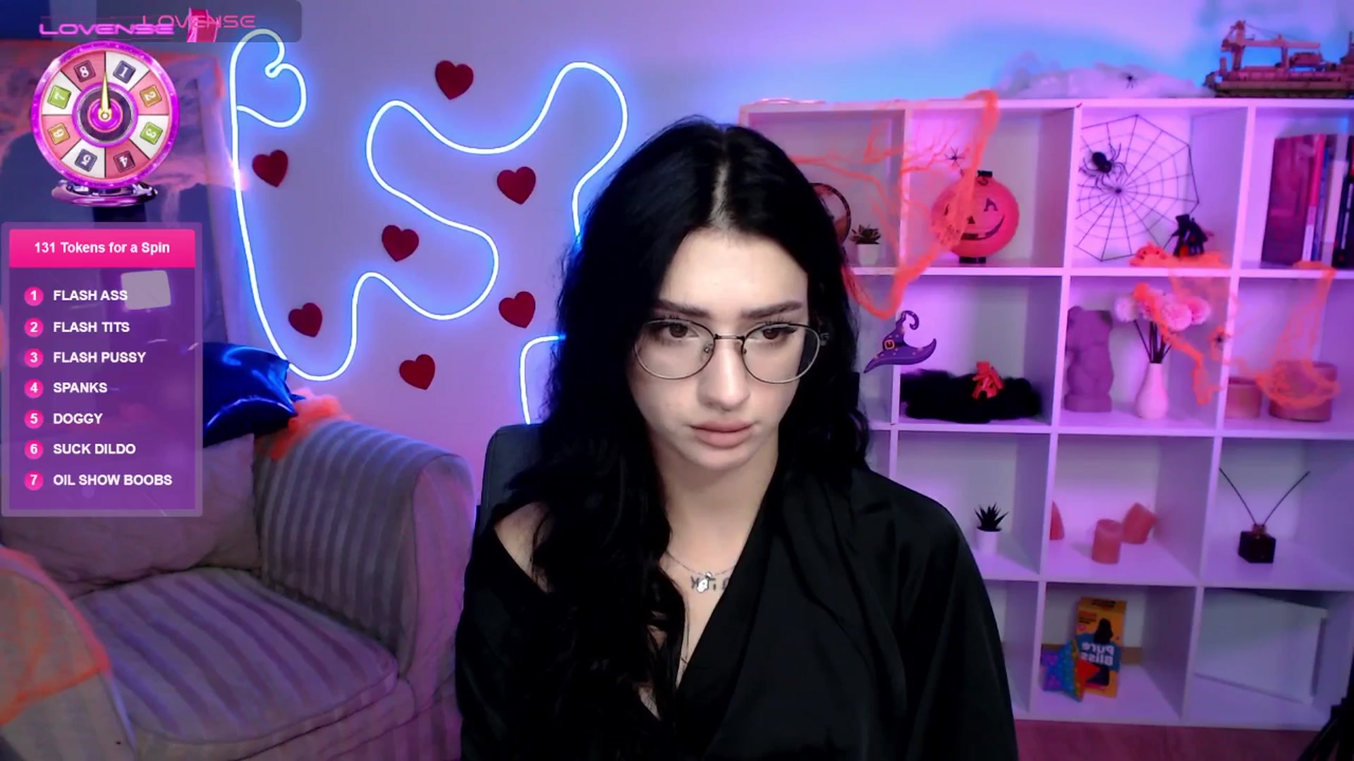 Gallery image thumbnail from Luness's myfreecams stream on, 10/30/2025, 12:07 image 5 of 20