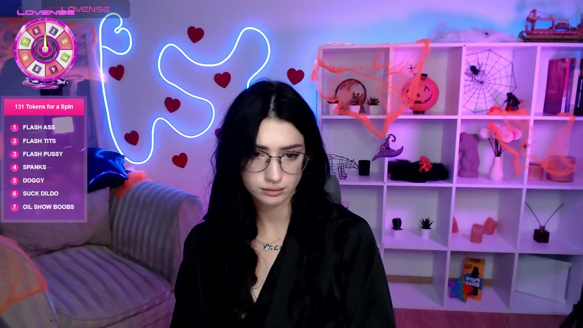 Gallery image thumbnail from Luness's myfreecams stream on, 10/30/2025, 12:07 image 14 of 20