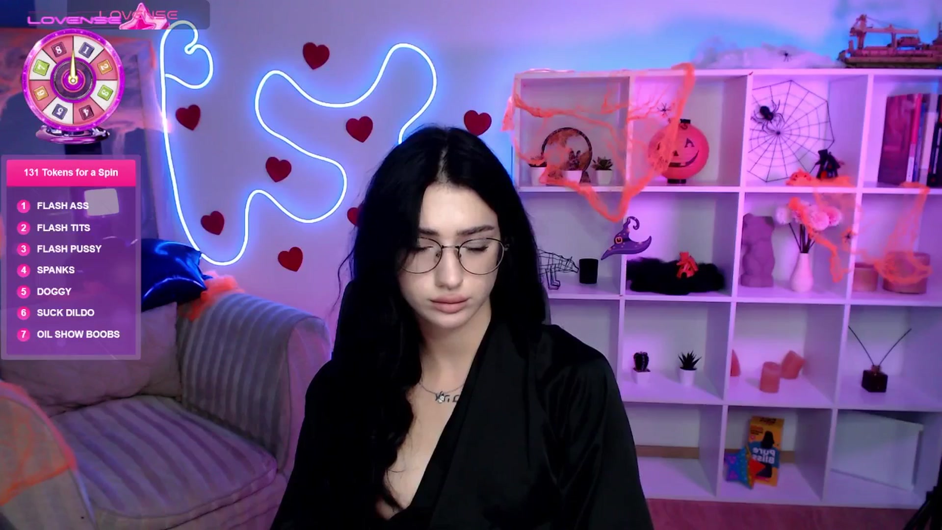 Gallery image thumbnail from Luness's myfreecams stream on, 10/30/2025, 12:07 image 19 of 20