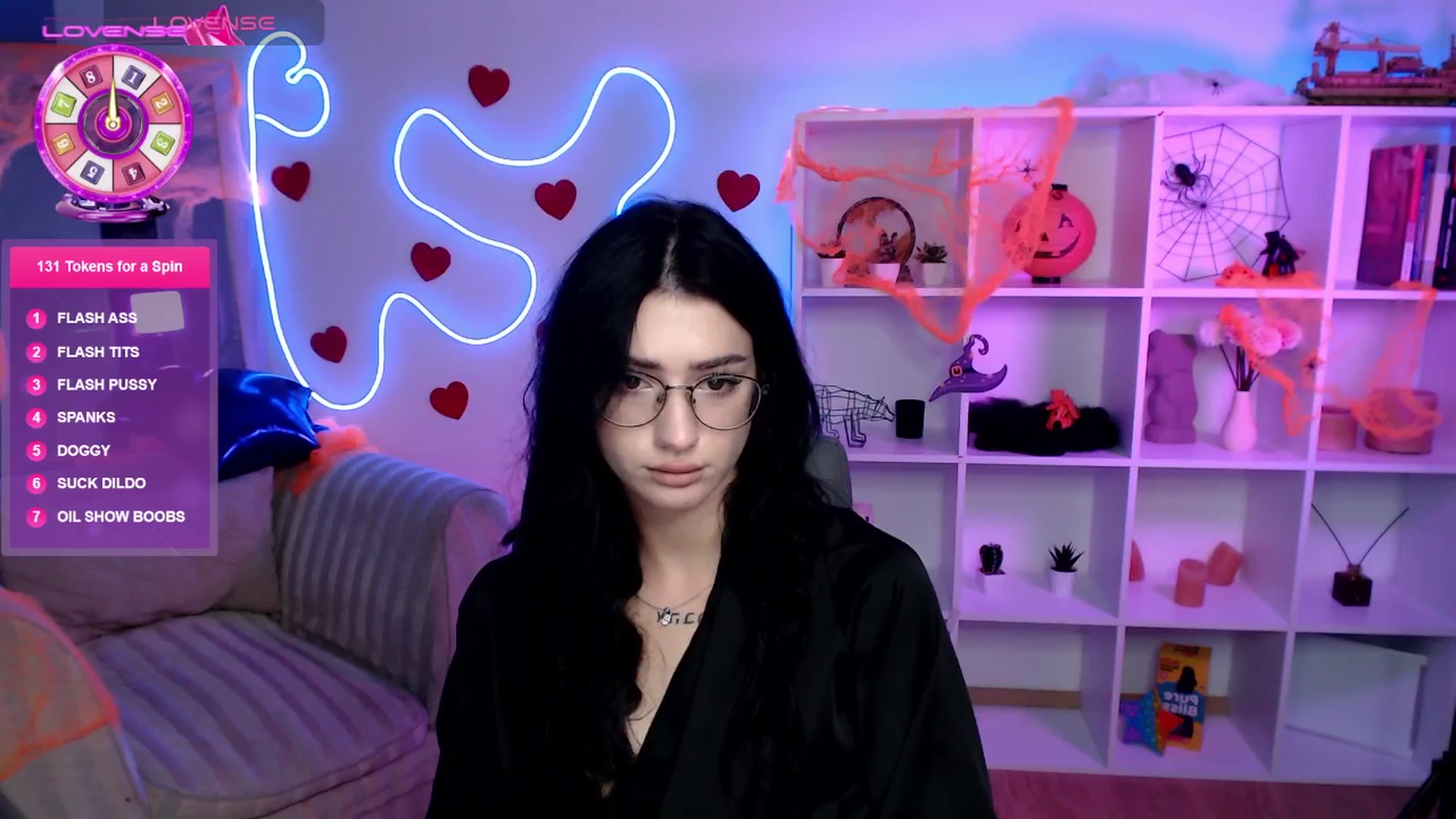 Gallery image thumbnail from Luness's myfreecams stream on, 10/30/2025, 12:07 image 13 of 20
