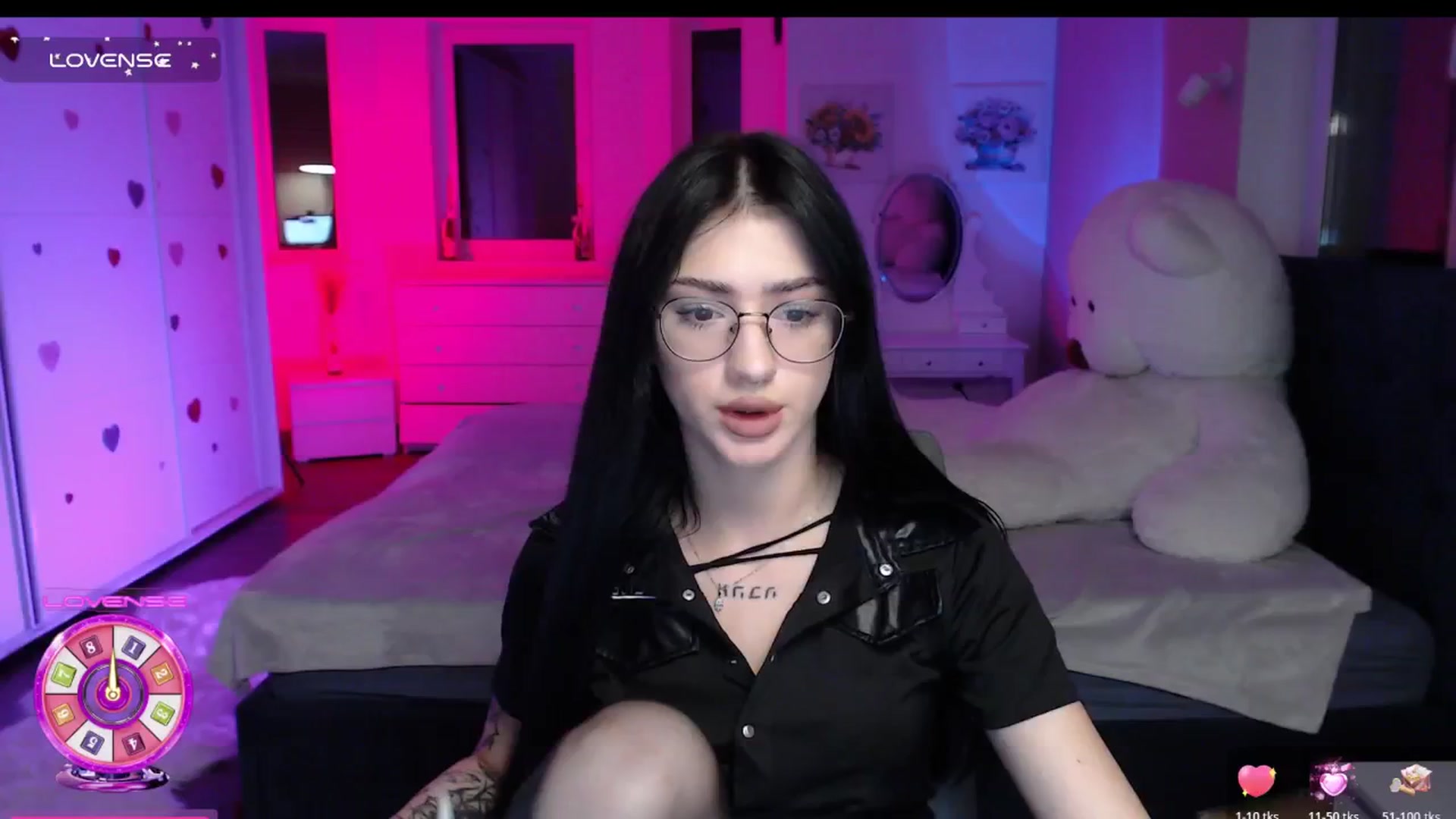 Gallery image thumbnail from Luness's myfreecams stream on, 11/08/2025, 11:57 image 14 of 20
