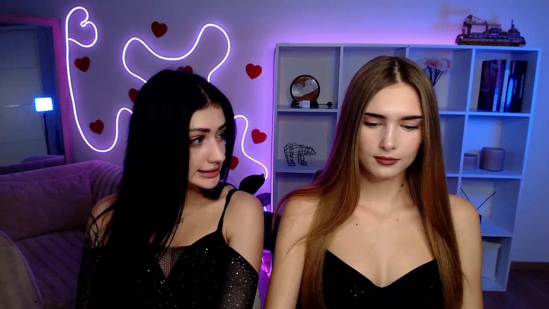 Gallery image thumbnail from Luness's myfreecams stream on, 11/16/2025, 13:06 image 8 of 20