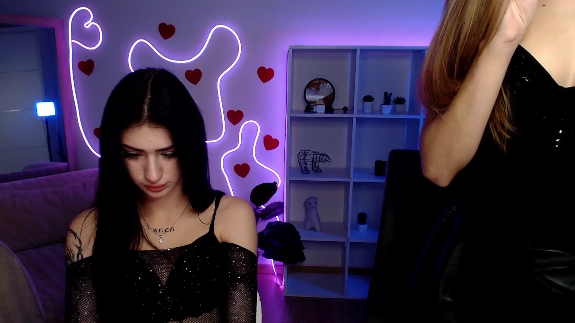 Gallery image thumbnail from Luness's myfreecams stream on, 11/16/2025, 13:06 image 17 of 20