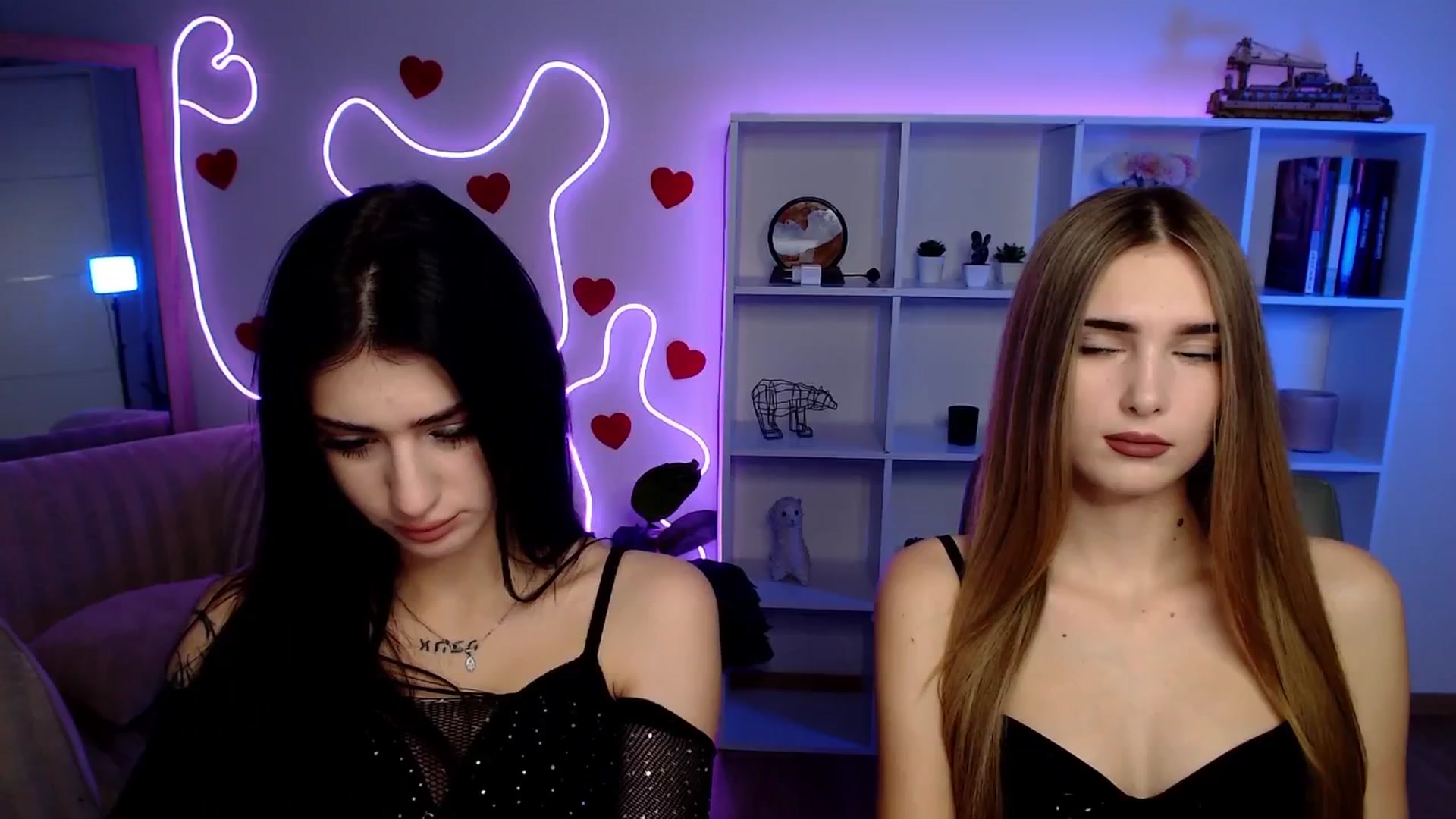 Gallery image thumbnail from Luness's myfreecams stream on, 11/16/2025, 14:07 image 11 of 20
