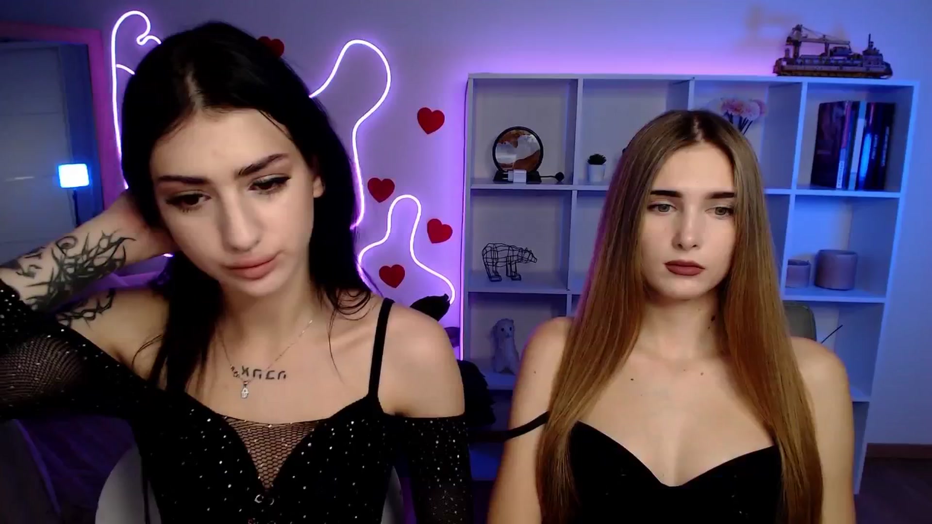 Gallery image thumbnail from Luness's myfreecams stream on, 11/16/2025, 16:54 image 1 of 20