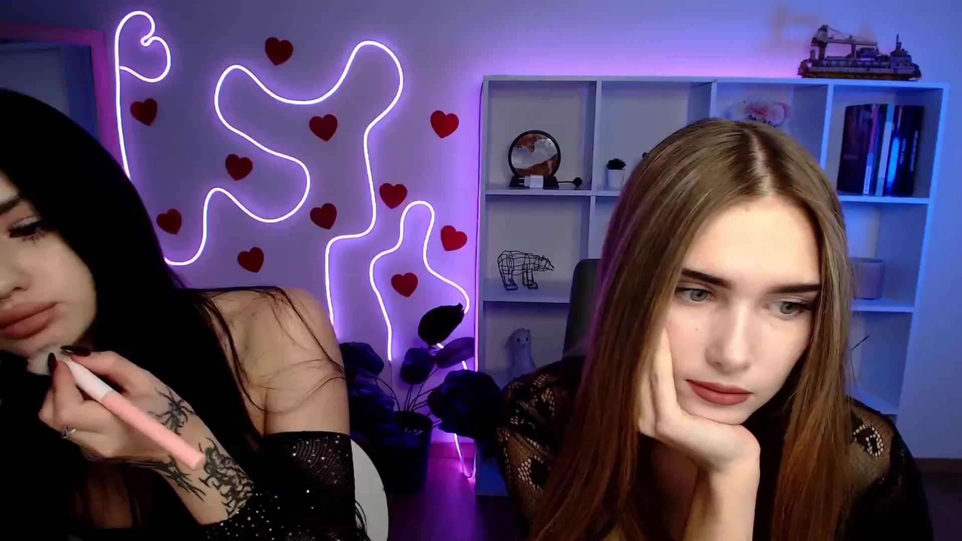 Gallery image thumbnail from Luness's myfreecams stream on, 11/16/2025, 16:54 image 6 of 20