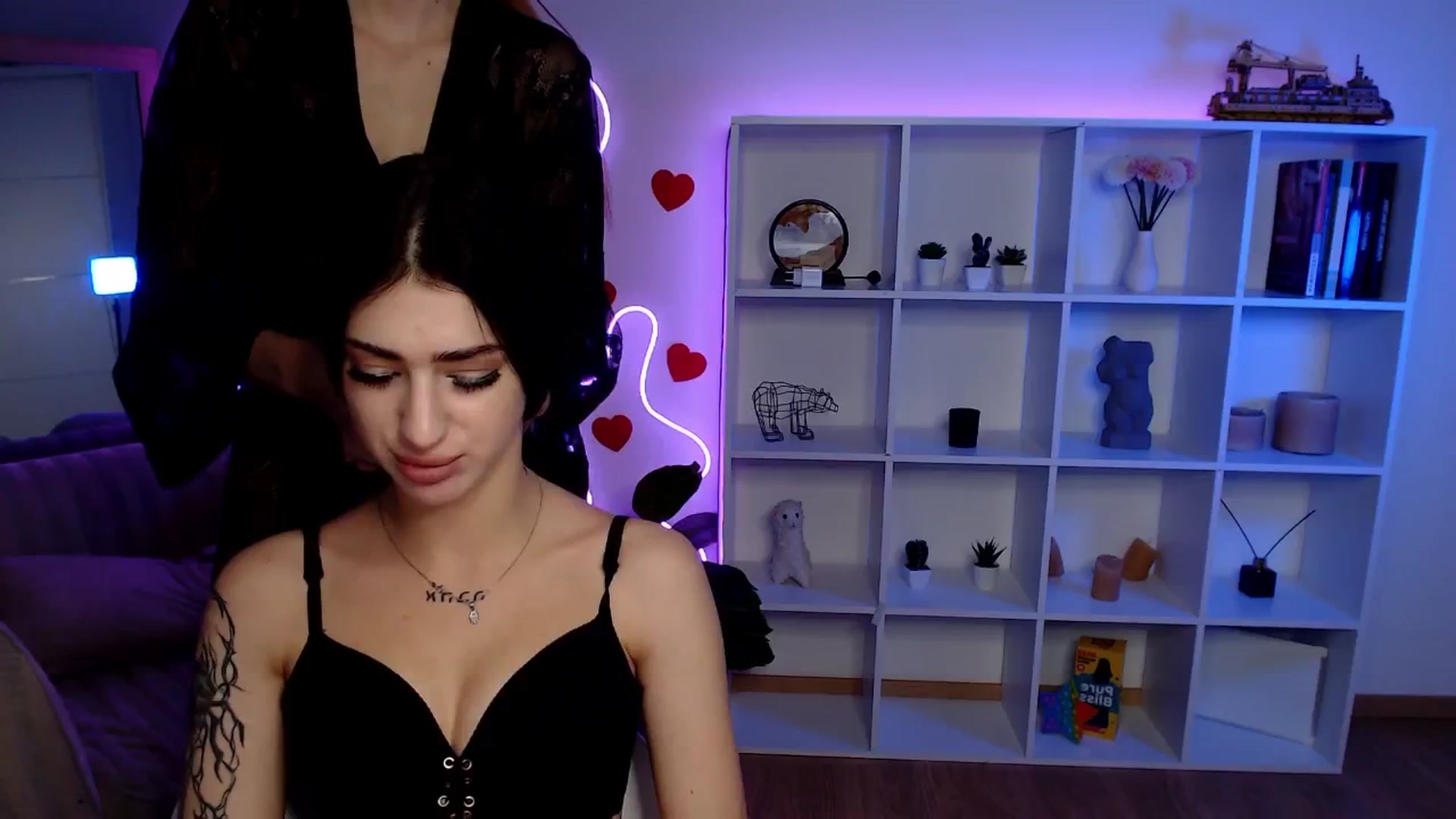 Gallery image thumbnail from Luness's myfreecams stream on, 11/16/2025, 16:54 image 13 of 20