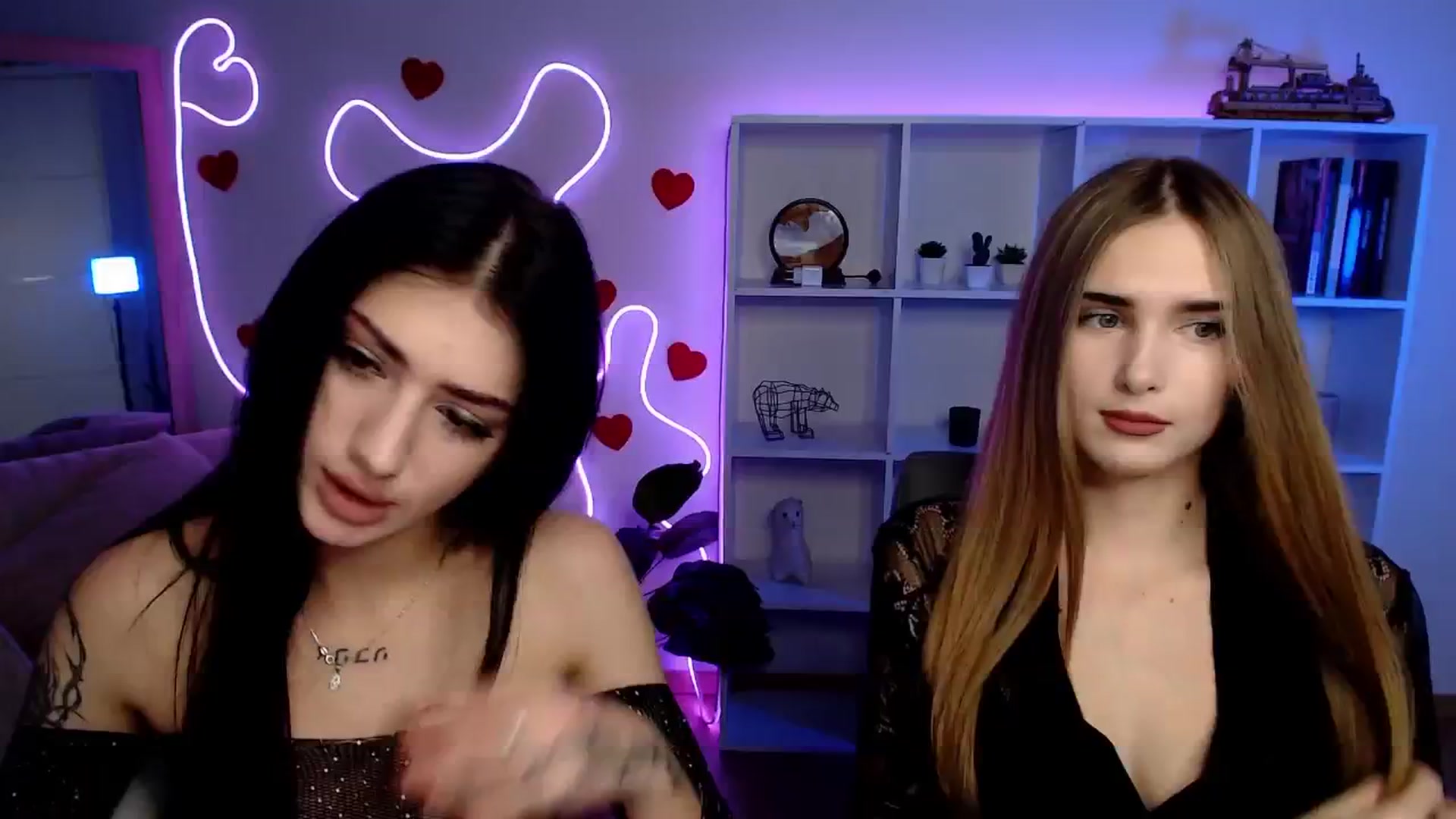 Gallery image thumbnail from Luness's myfreecams stream on, 11/16/2025, 16:54 image 7 of 20