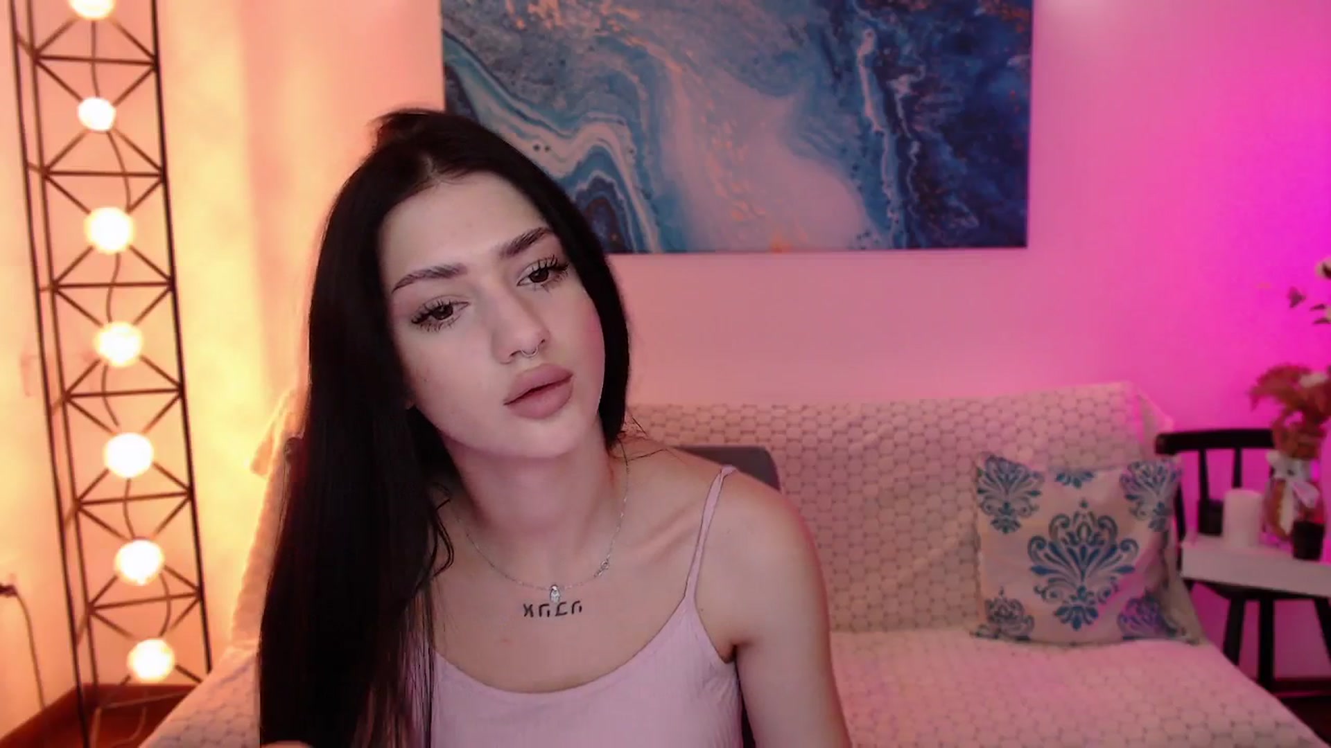 Gallery image thumbnail from Luness's myfreecams stream on, 11/19/2025, 11:09 image 13 of 20