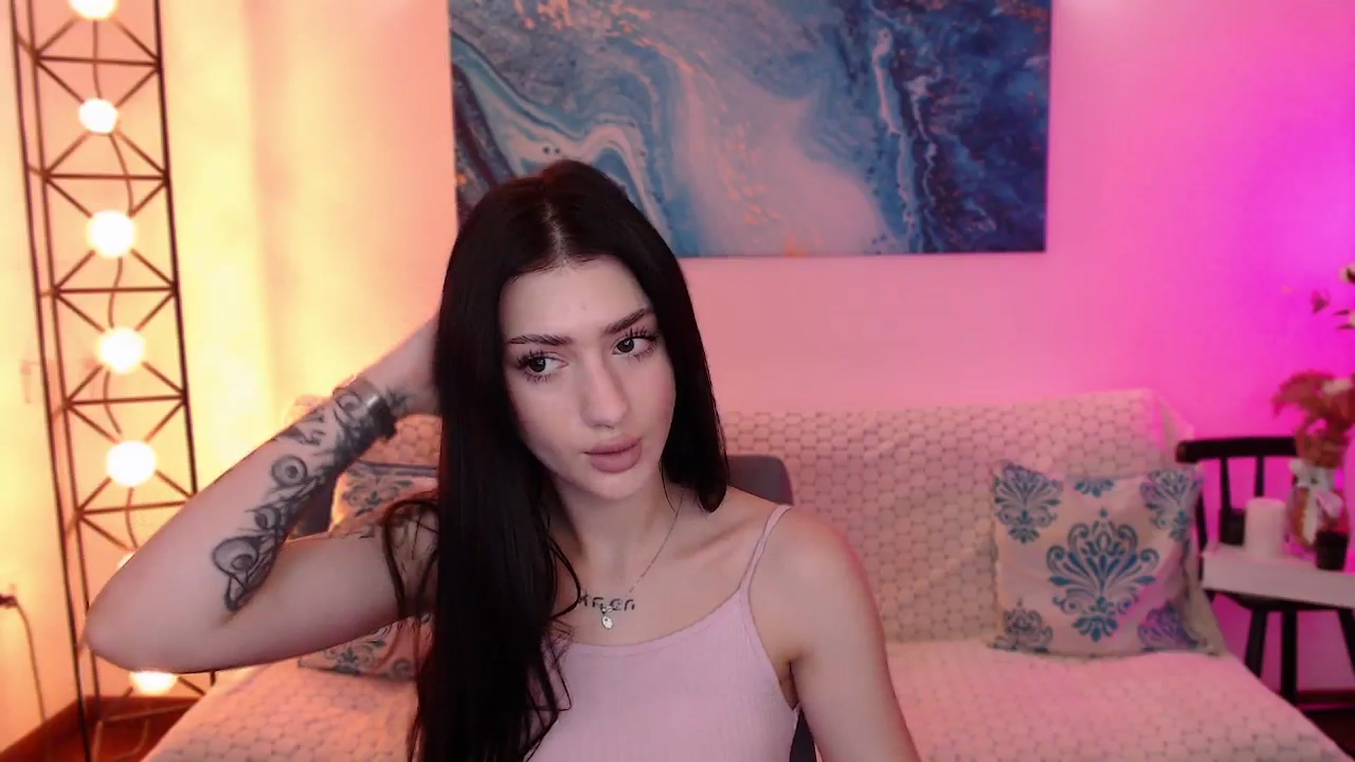 Gallery image thumbnail from Luness's myfreecams stream on, 11/19/2025, 11:09 image 7 of 20