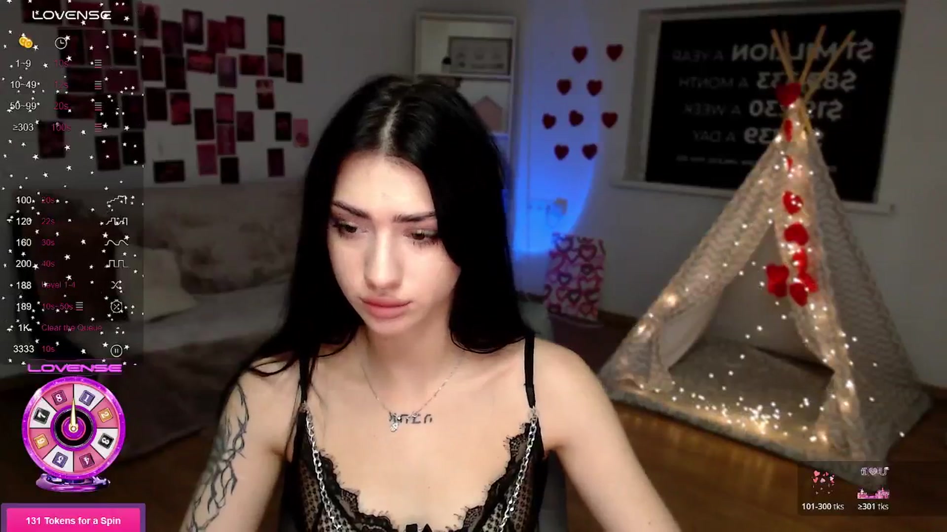 Gallery image thumbnail from Luness's myfreecams stream on, 11/23/2025, 12:09 image 3 of 20