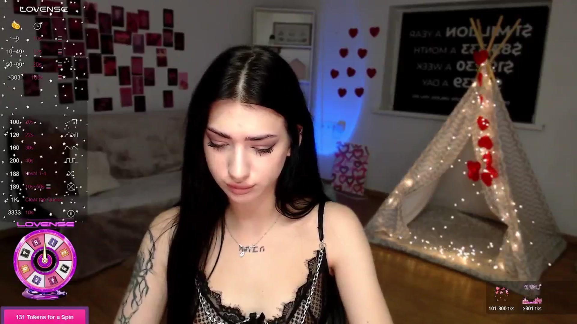 Gallery image thumbnail from Luness's myfreecams stream on, 11/23/2025, 12:09 image 4 of 20