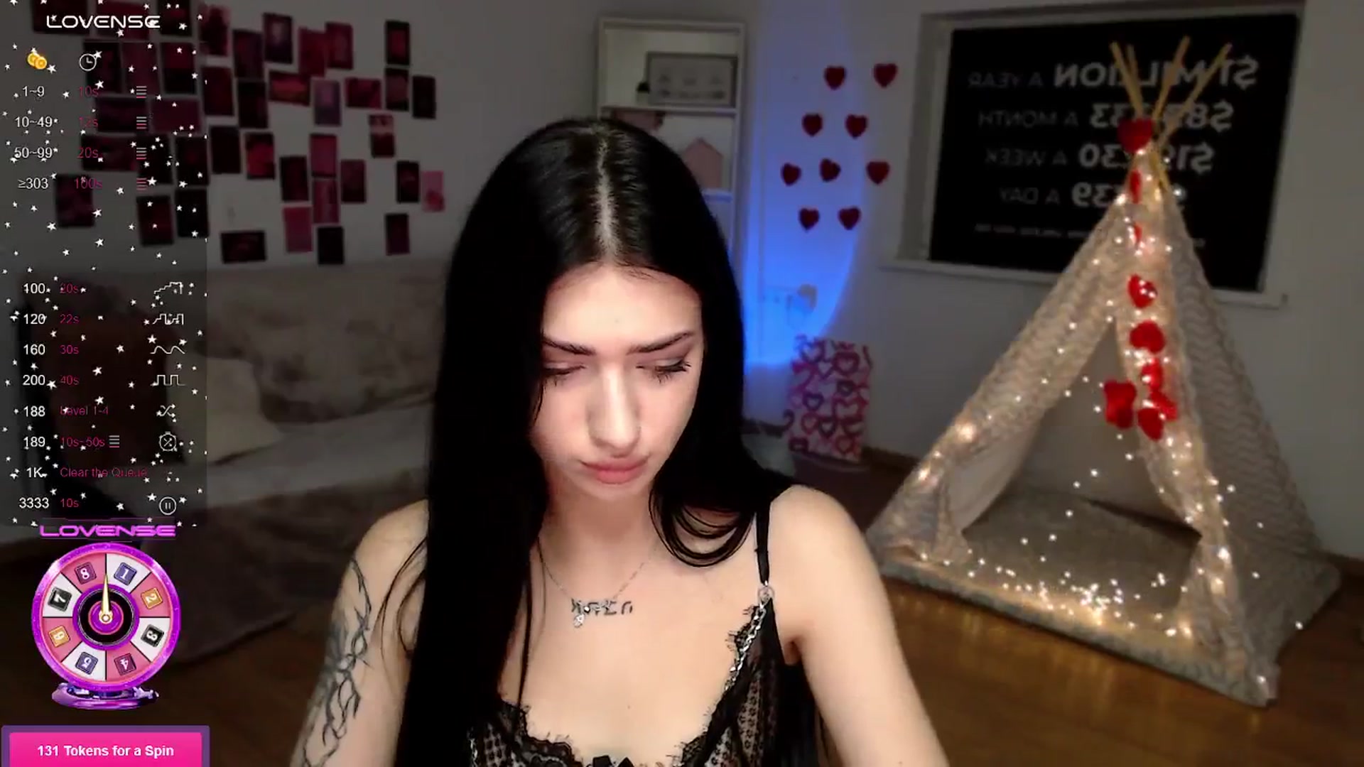 Gallery image thumbnail from Luness's myfreecams stream on, 11/23/2025, 12:09 image 9 of 20