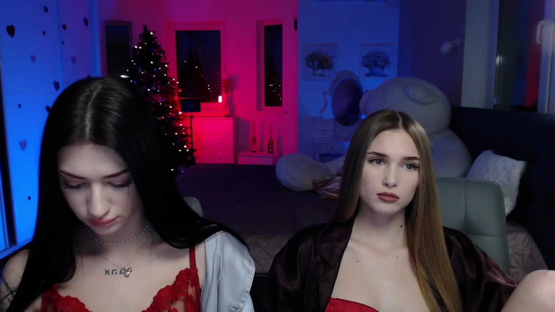 Gallery image thumbnail from Luness's myfreecams stream on, 12/25/2025, 15:10 image 8 of 20