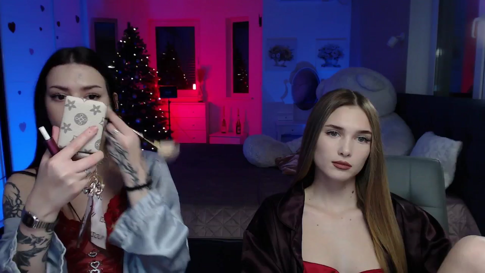 Gallery image thumbnail from Luness's myfreecams stream on, 12/25/2025, 15:10 image 5 of 20