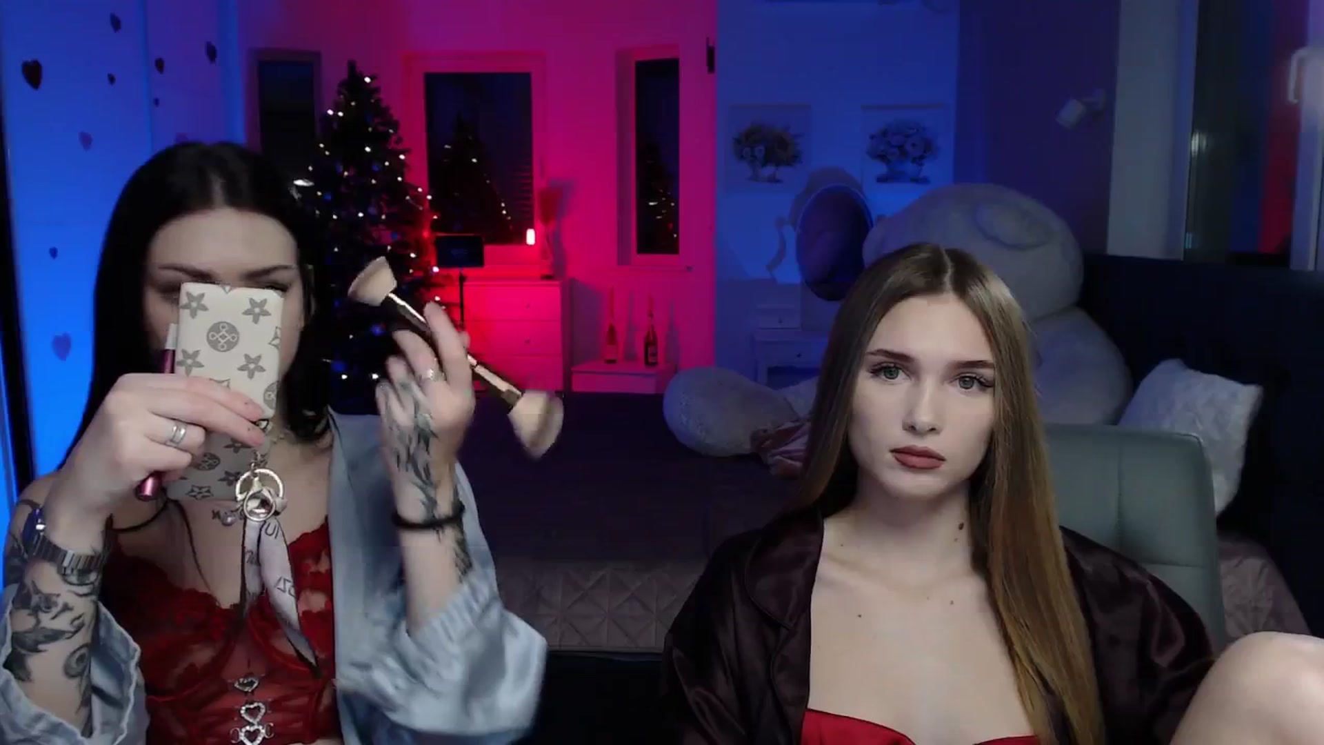 Gallery image thumbnail from Luness's myfreecams stream on, 12/25/2025, 15:10 image 6 of 20