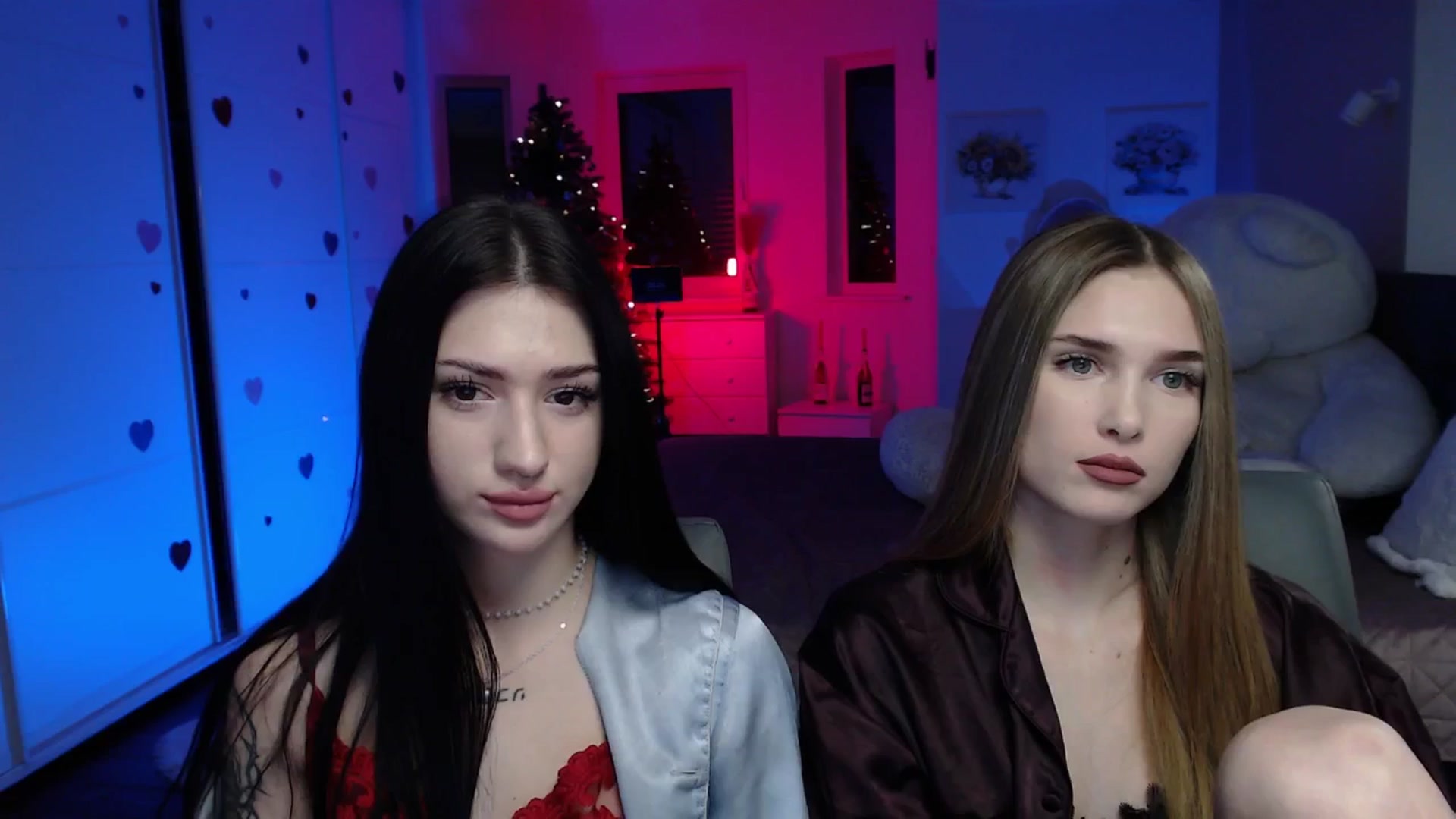 Gallery image thumbnail from Luness's myfreecams stream on, 12/25/2025, 16:46 image 9 of 20
