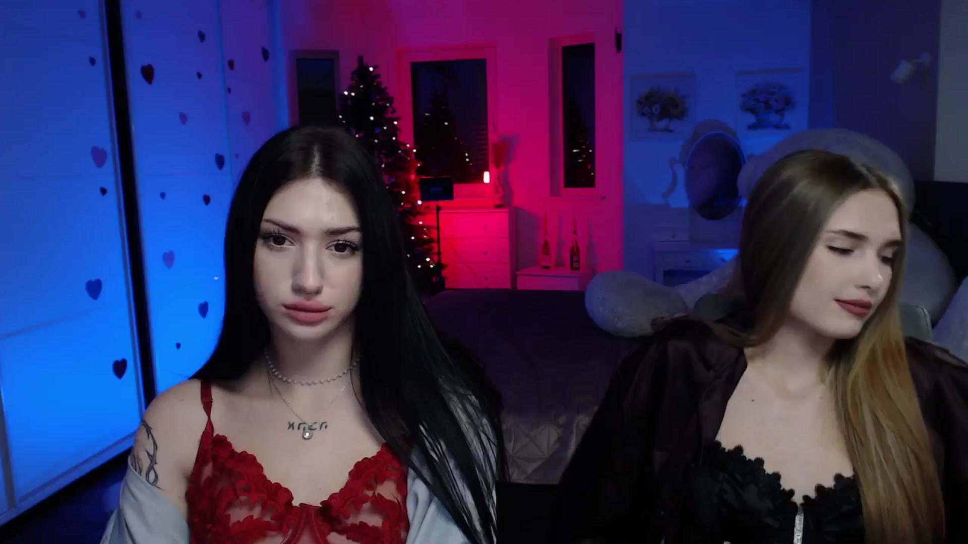Gallery image thumbnail from Luness's myfreecams stream on, 12/25/2025, 16:46 image 19 of 20