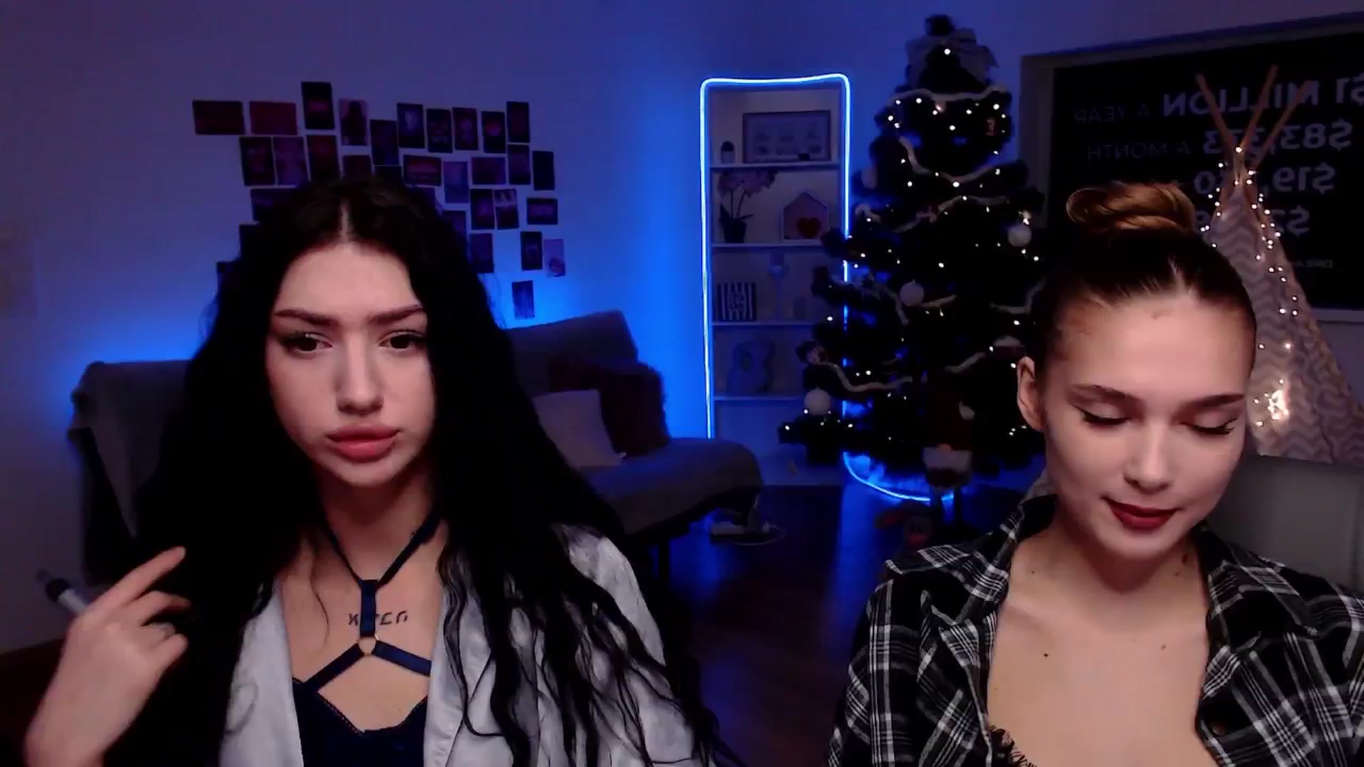 Gallery image thumbnail from Luness's myfreecams stream on, 12/26/2025, 11:13 image 4 of 20