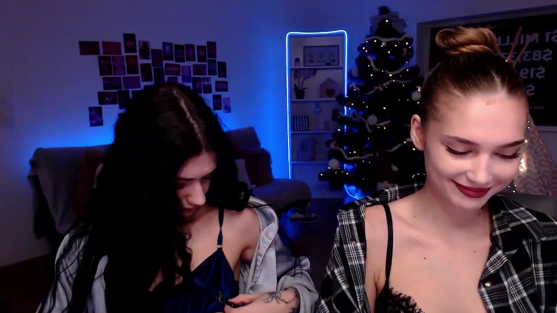 Gallery image thumbnail from Luness's myfreecams stream on, 12/26/2025, 11:13 image 10 of 20