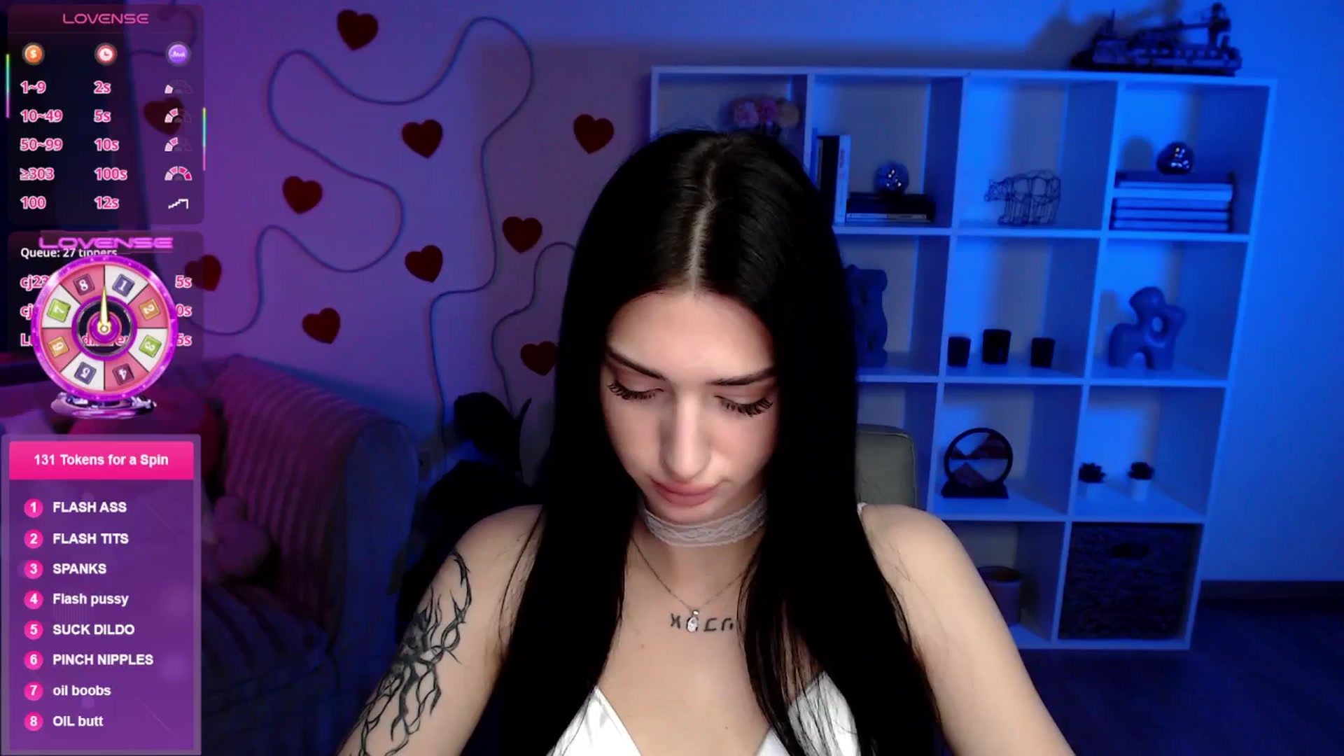 Gallery image thumbnail from Luness's myfreecams stream on, 04/17/2026, 01:50 image 1 of 20