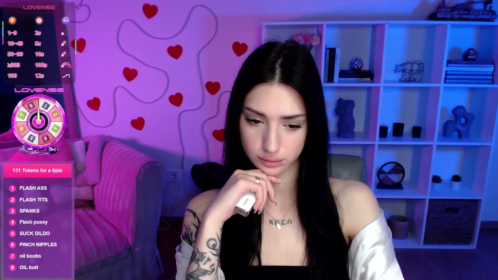 Gallery image thumbnail from Luness's myfreecams stream on, 04/20/2026, 02:00 image 12 of 20