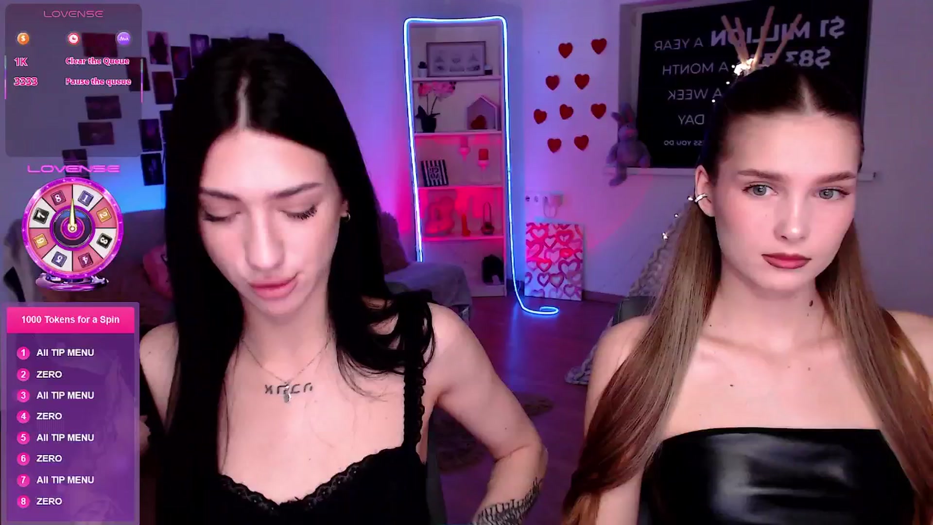 Gallery image thumbnail from Luness's myfreecams stream on, 05/02/2026, 10:24 image 5 of 20
