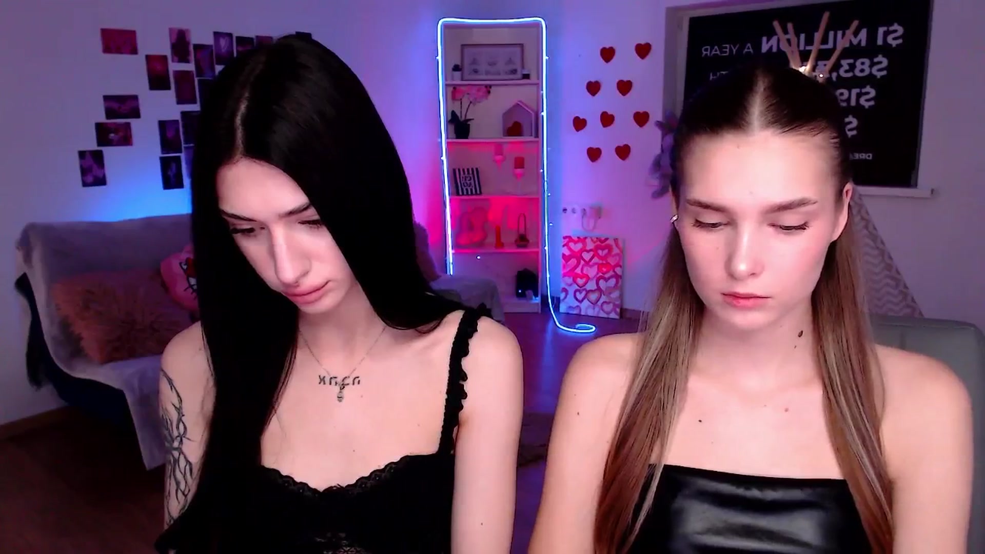 Gallery image thumbnail from Luness's myfreecams stream on, 05/02/2026, 12:36 image 17 of 20
