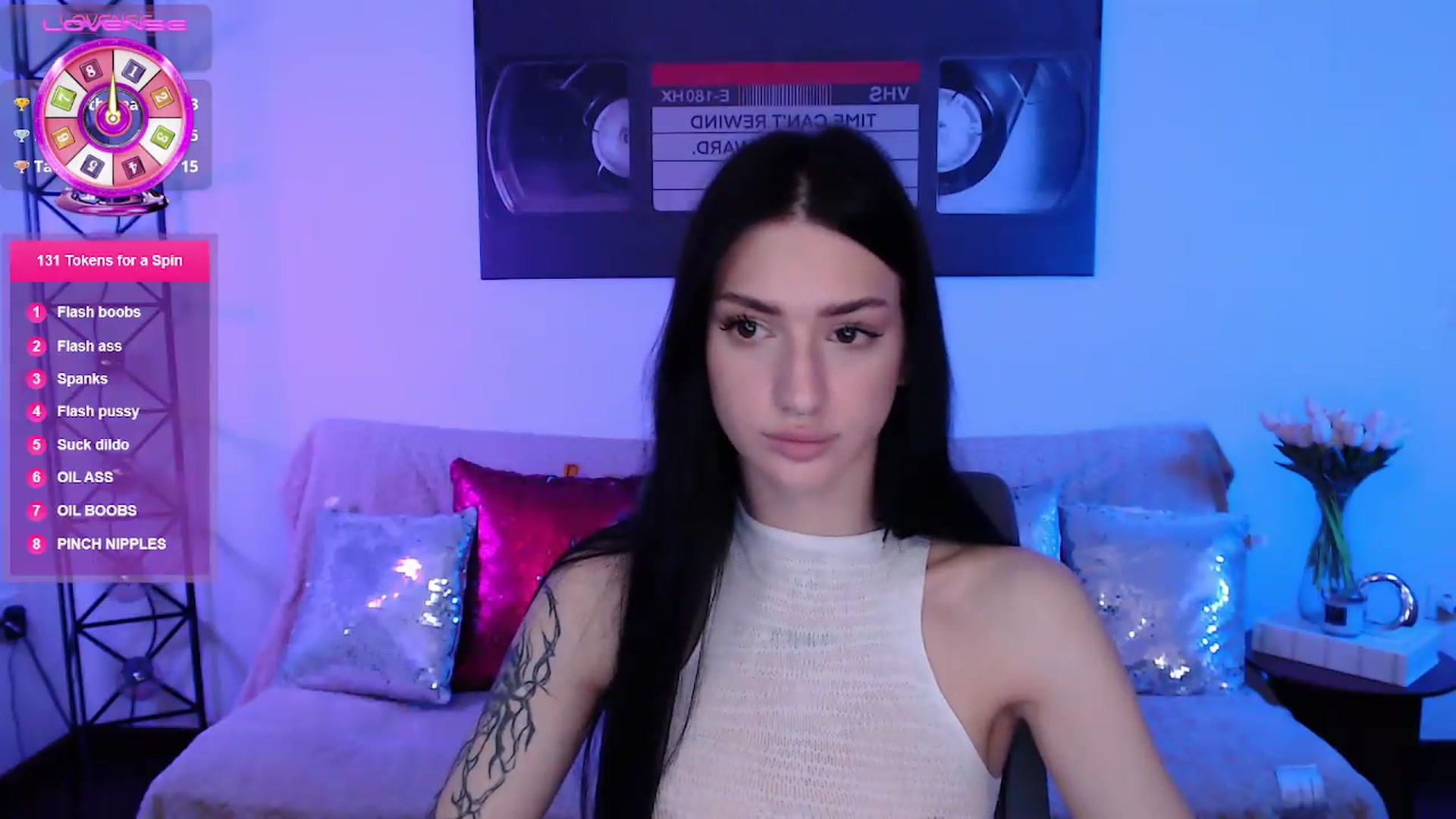 Gallery image thumbnail from Luness's myfreecams stream on, 06/08/2026, 21:55 image 18 of 20