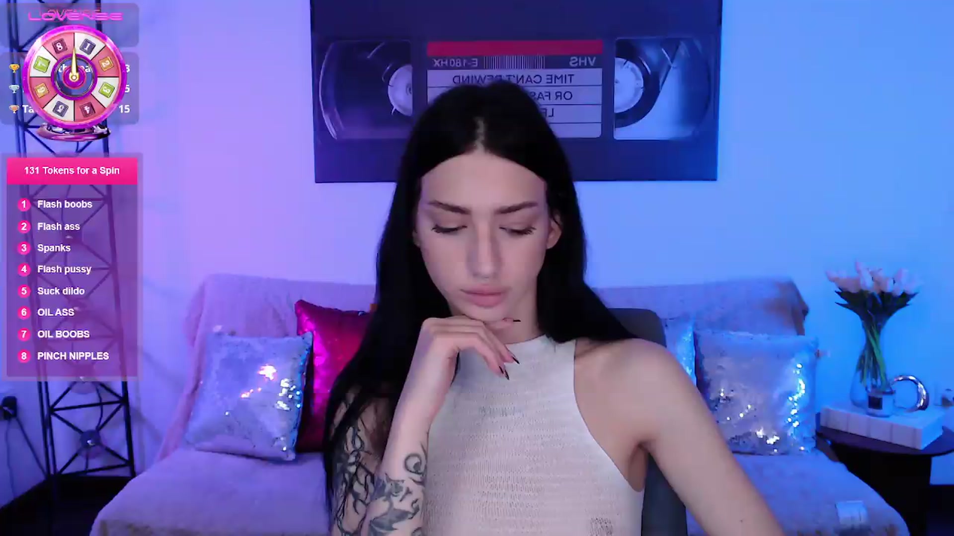 Gallery image thumbnail from Luness's myfreecams stream on, 06/08/2026, 21:55 image 2 of 20