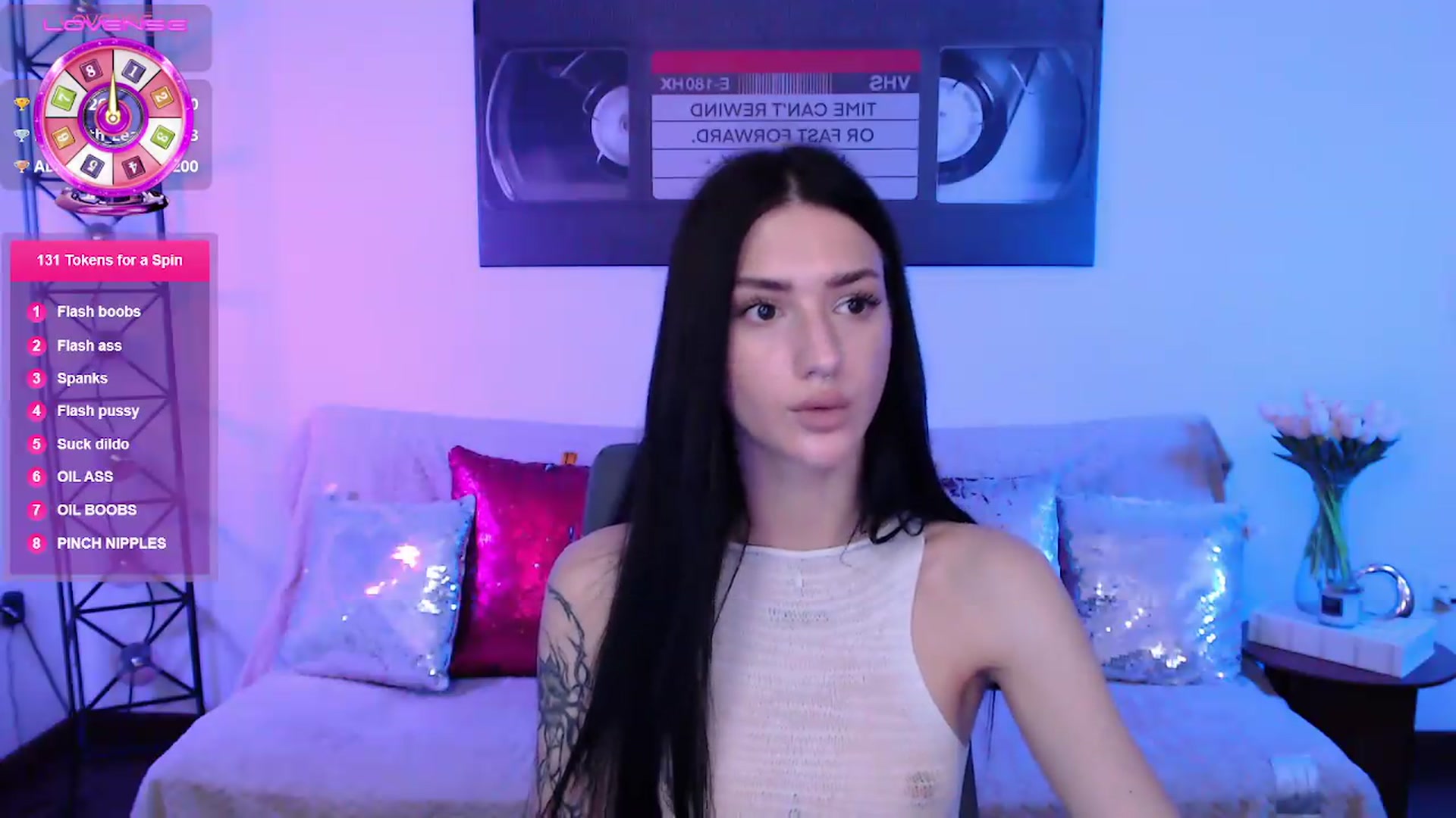 Gallery image thumbnail from Luness's myfreecams stream on, 06/08/2026, 23:56 image 3 of 20