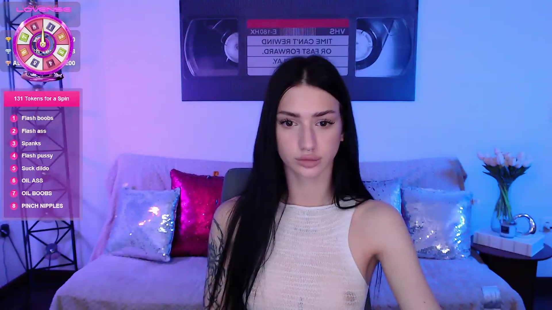 Gallery image thumbnail from Luness's myfreecams stream on, 06/08/2026, 23:56 image 6 of 20