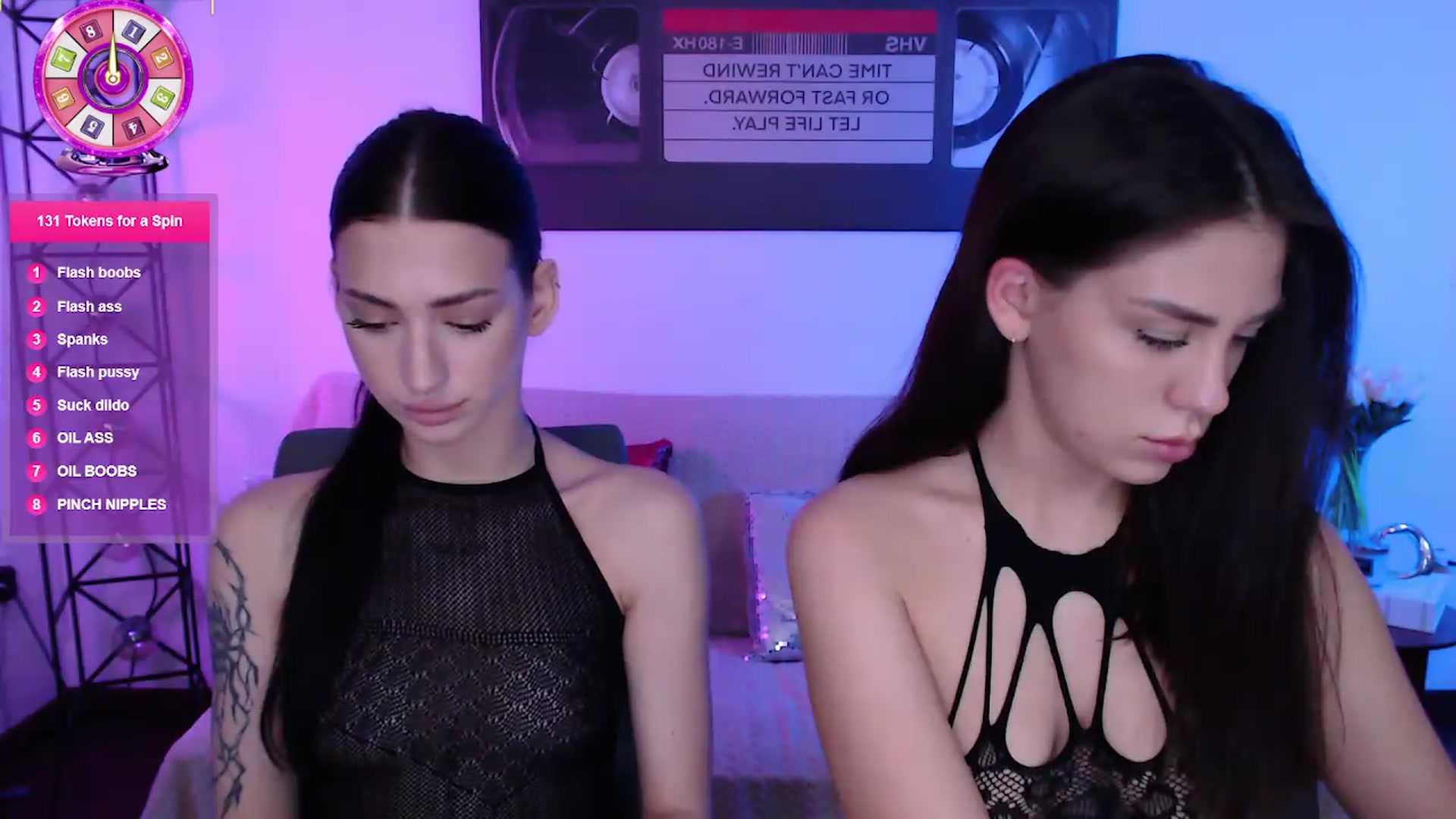 Gallery image thumbnail from Luness's myfreecams stream on, 06/19/2026, 10:56 image 11 of 20
