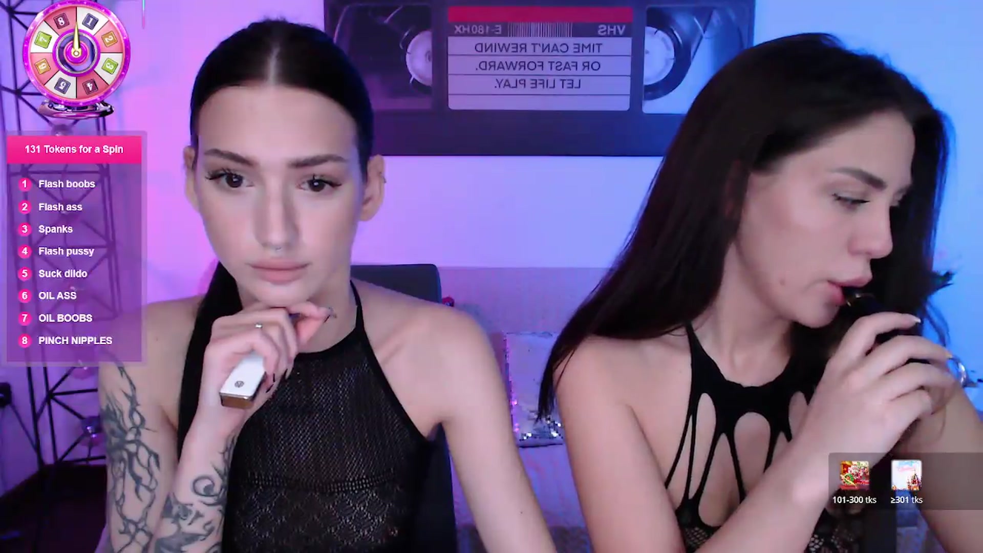 Gallery image thumbnail from Luness's myfreecams stream on, 06/19/2026, 10:56 image 9 of 20