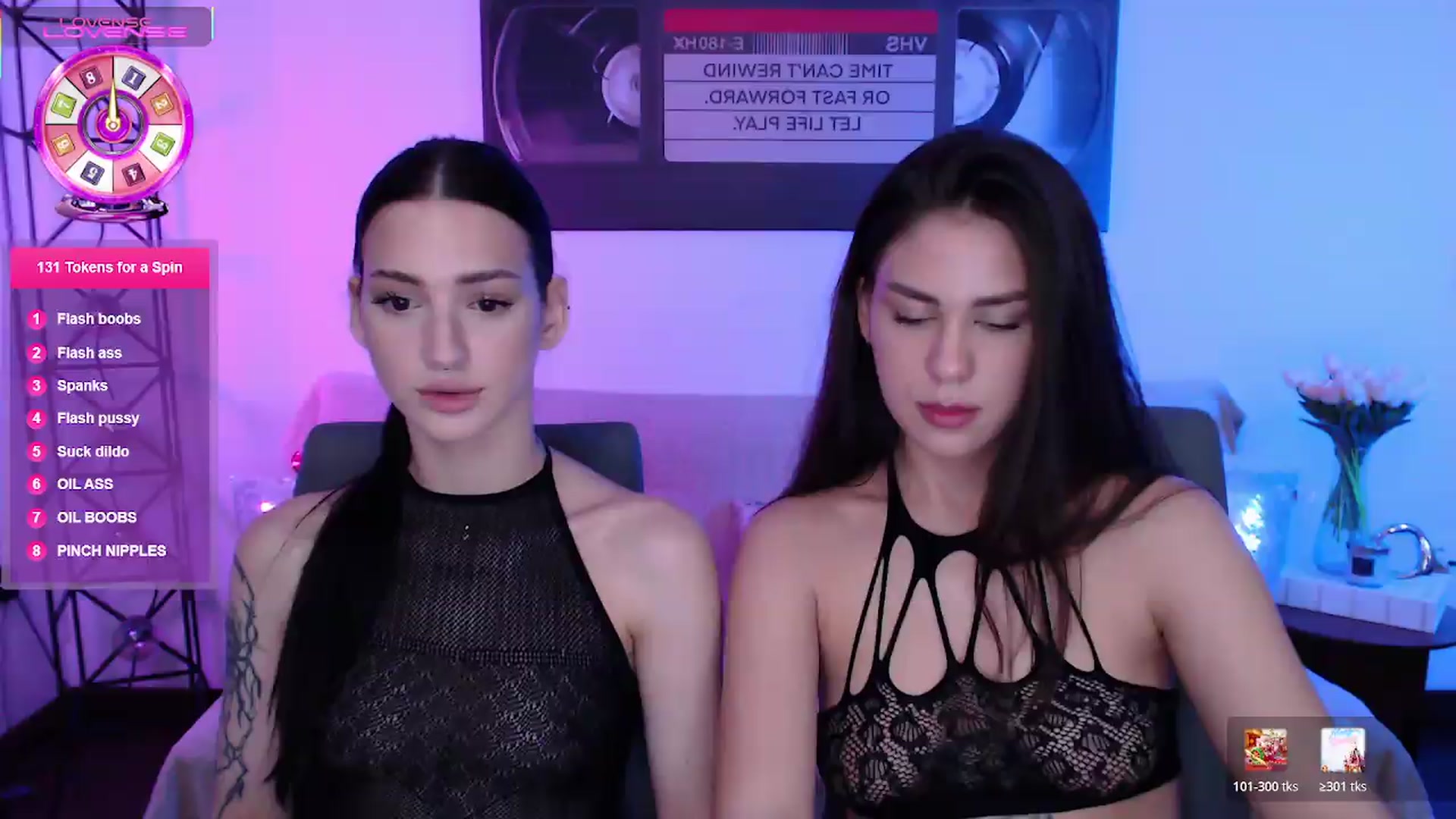 Gallery image thumbnail from Luness's myfreecams stream on, 06/19/2026, 12:00 image 1 of 20