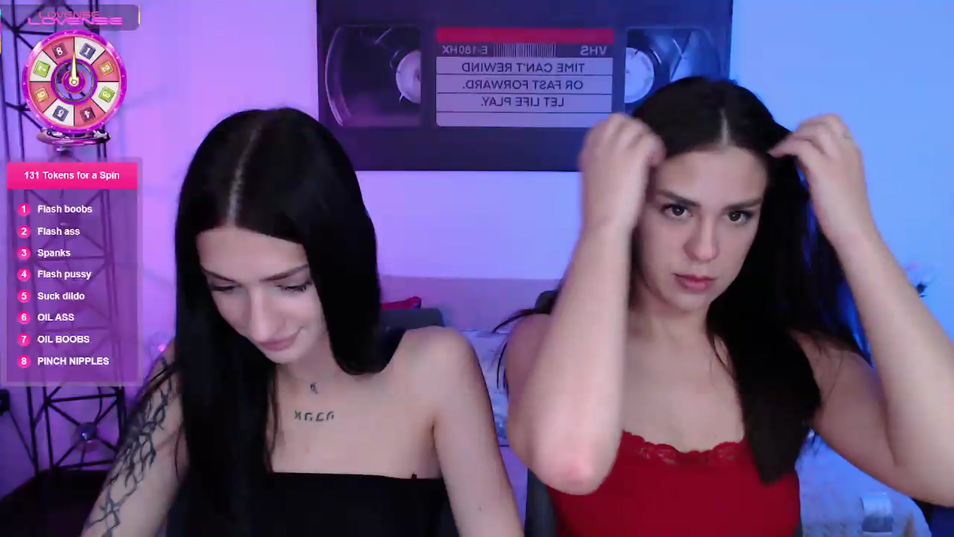 Gallery image thumbnail from Luness's myfreecams stream on, 06/20/2026, 09:50 image 11 of 20