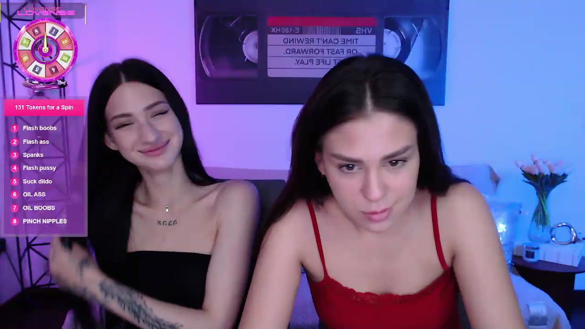 Gallery image thumbnail from Luness's myfreecams stream on, 06/20/2026, 09:50 image 4 of 20