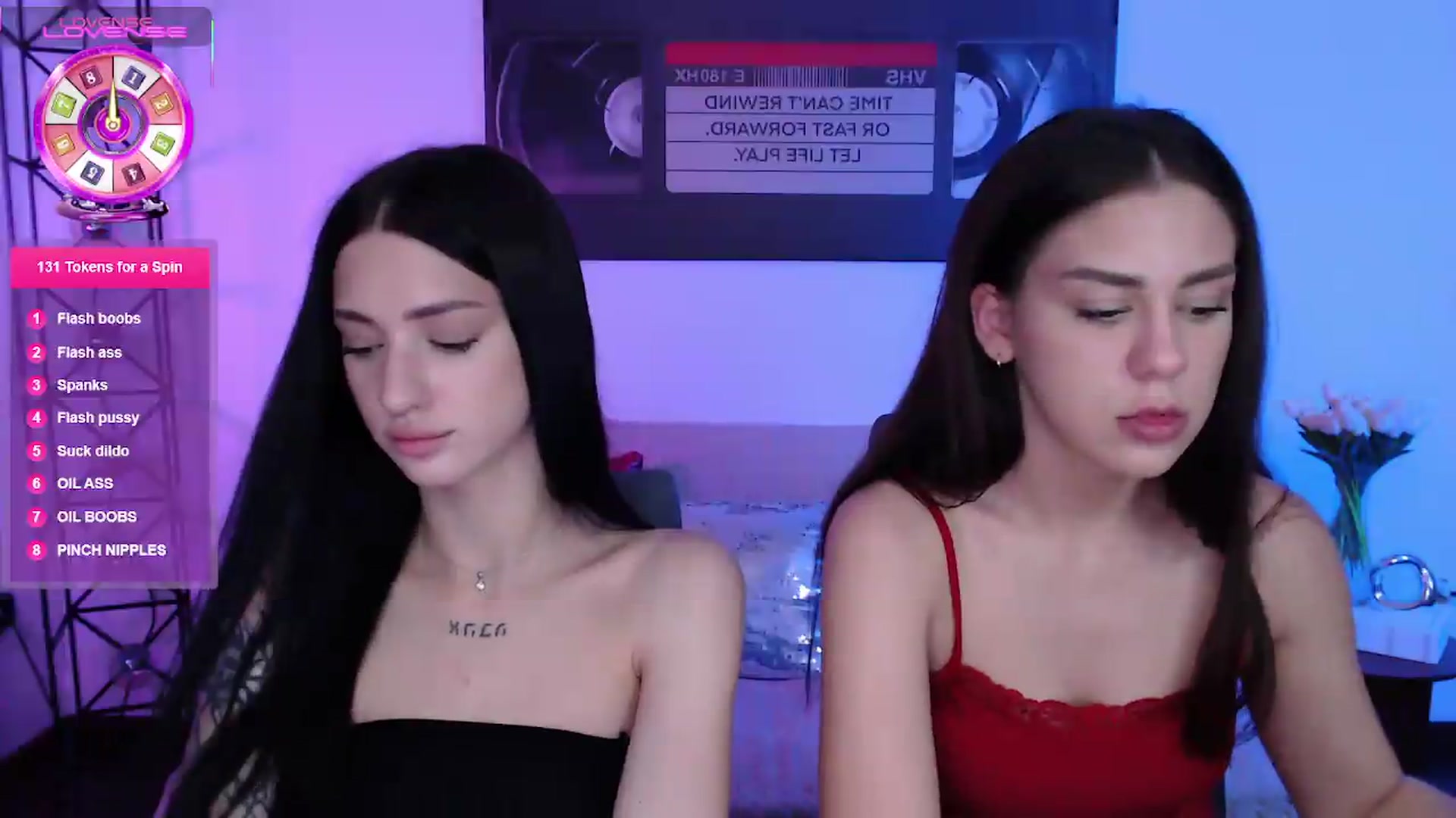 Gallery image thumbnail from Luness's myfreecams stream on, 06/20/2026, 09:50 image 10 of 20