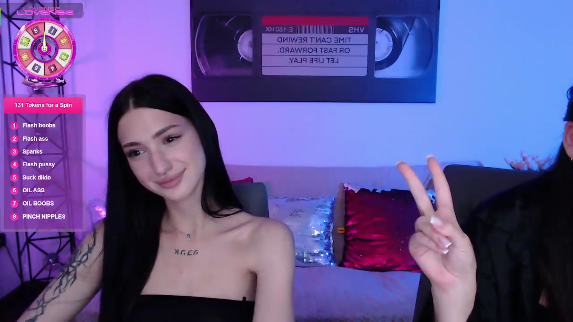 Gallery image thumbnail from Luness's myfreecams stream on, 06/20/2026, 11:26 image 5 of 20