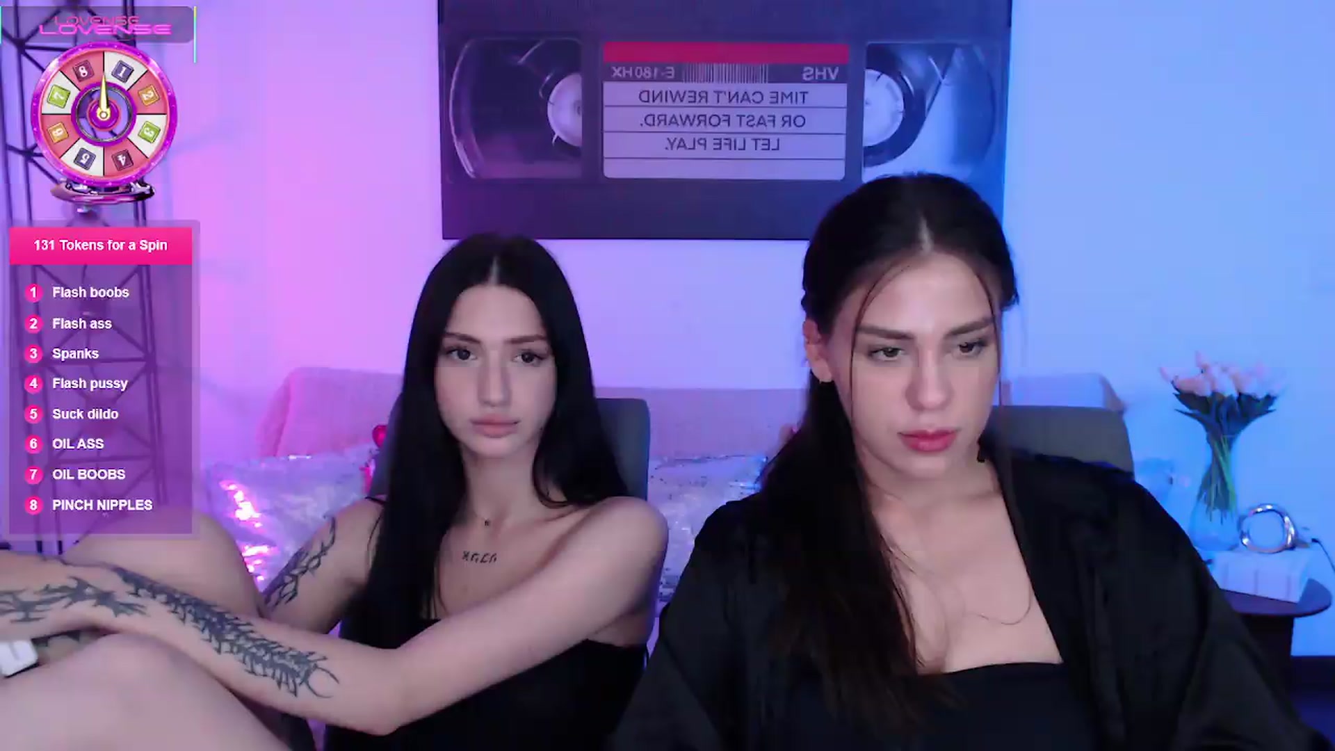 Gallery image thumbnail from Luness's myfreecams stream on, 06/20/2026, 14:04 image 13 of 20