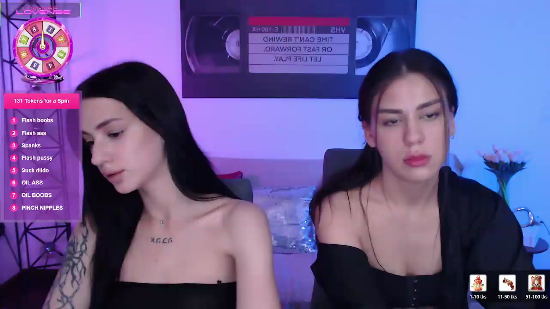 Gallery image thumbnail from Luness's myfreecams stream on, 06/20/2026, 14:04 image 17 of 20